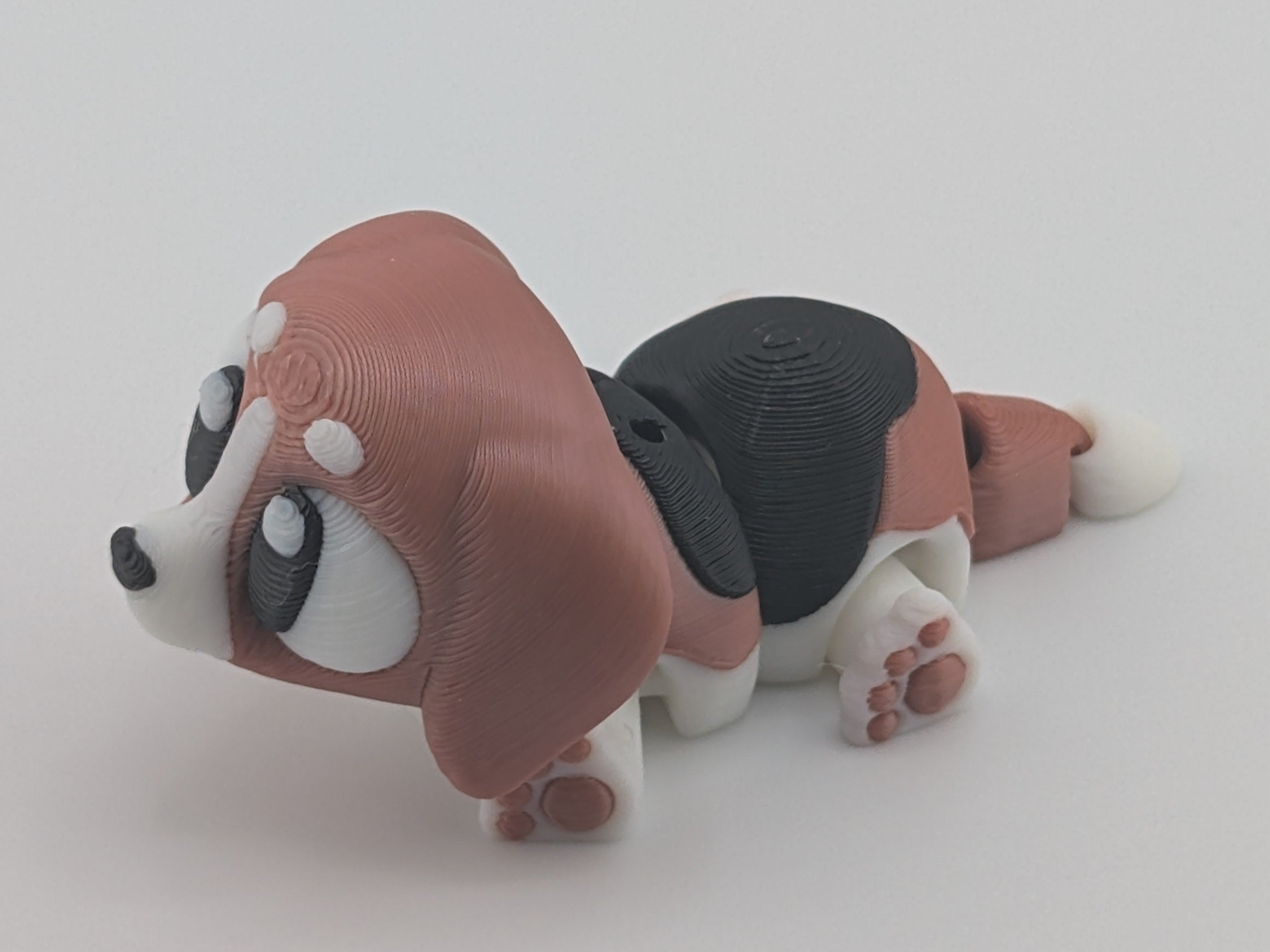Mini Articulated Beagle Fidget Toy – Poseable Pup with Personality
