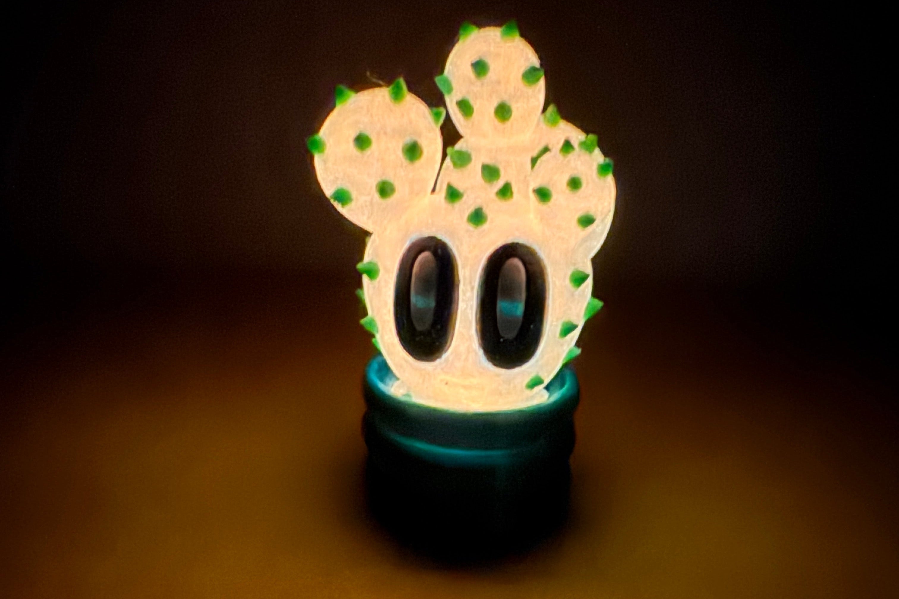 Plant Figurine Set – 3D Printed Decor & Display Stand