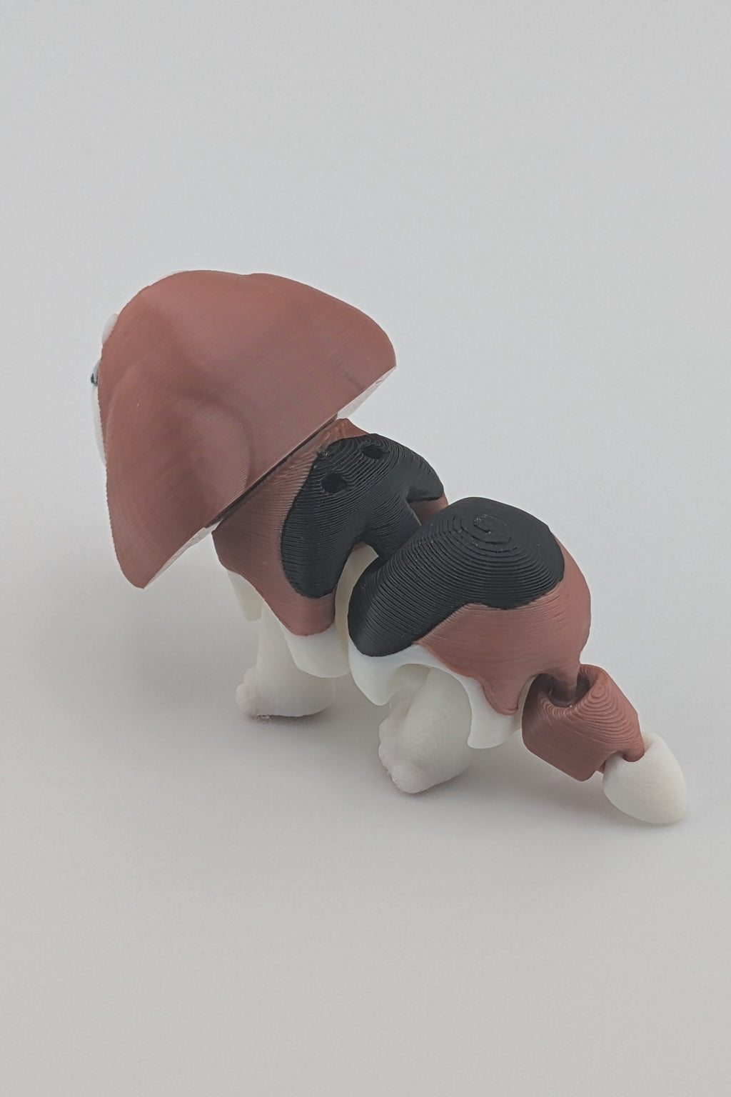Mini Articulated Beagle Fidget Toy – Poseable Pup with Personality