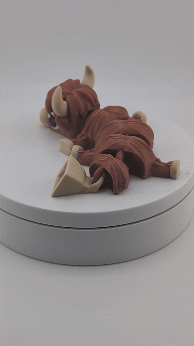 Flexi Highland Cow with Bell – Articulated PLA Figurine