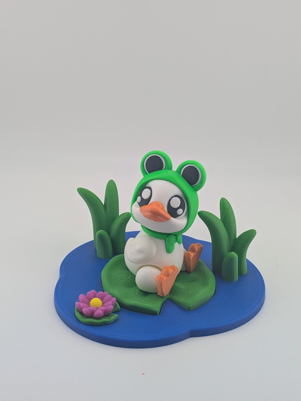 Ducky Frog Pond – Whimsical PLA Figurine