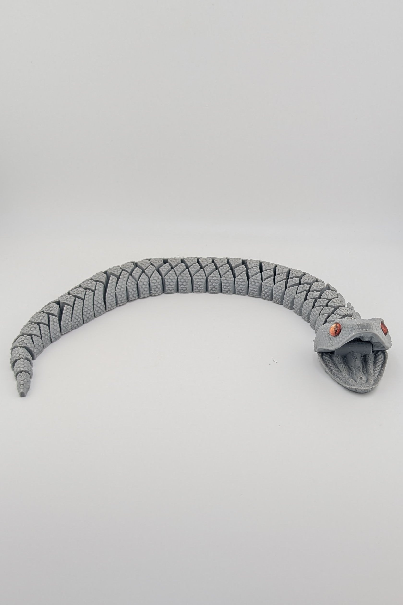 Articulated Flexi Bush Viper – 15" Gradient PLA Snake with Glass Eyes