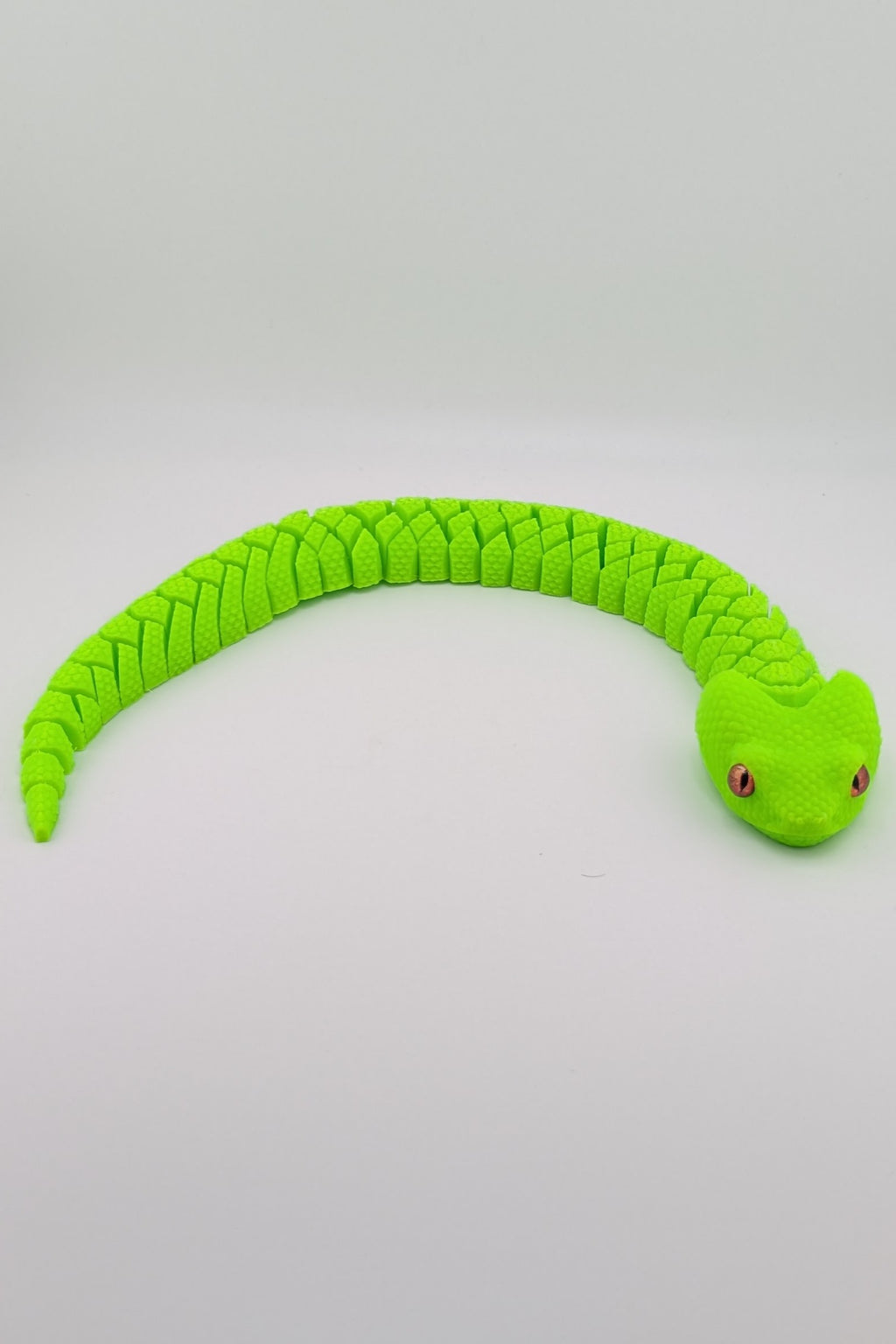 Articulated Flexi Bush Viper – 15" Gradient PLA Snake with Glass Eyes