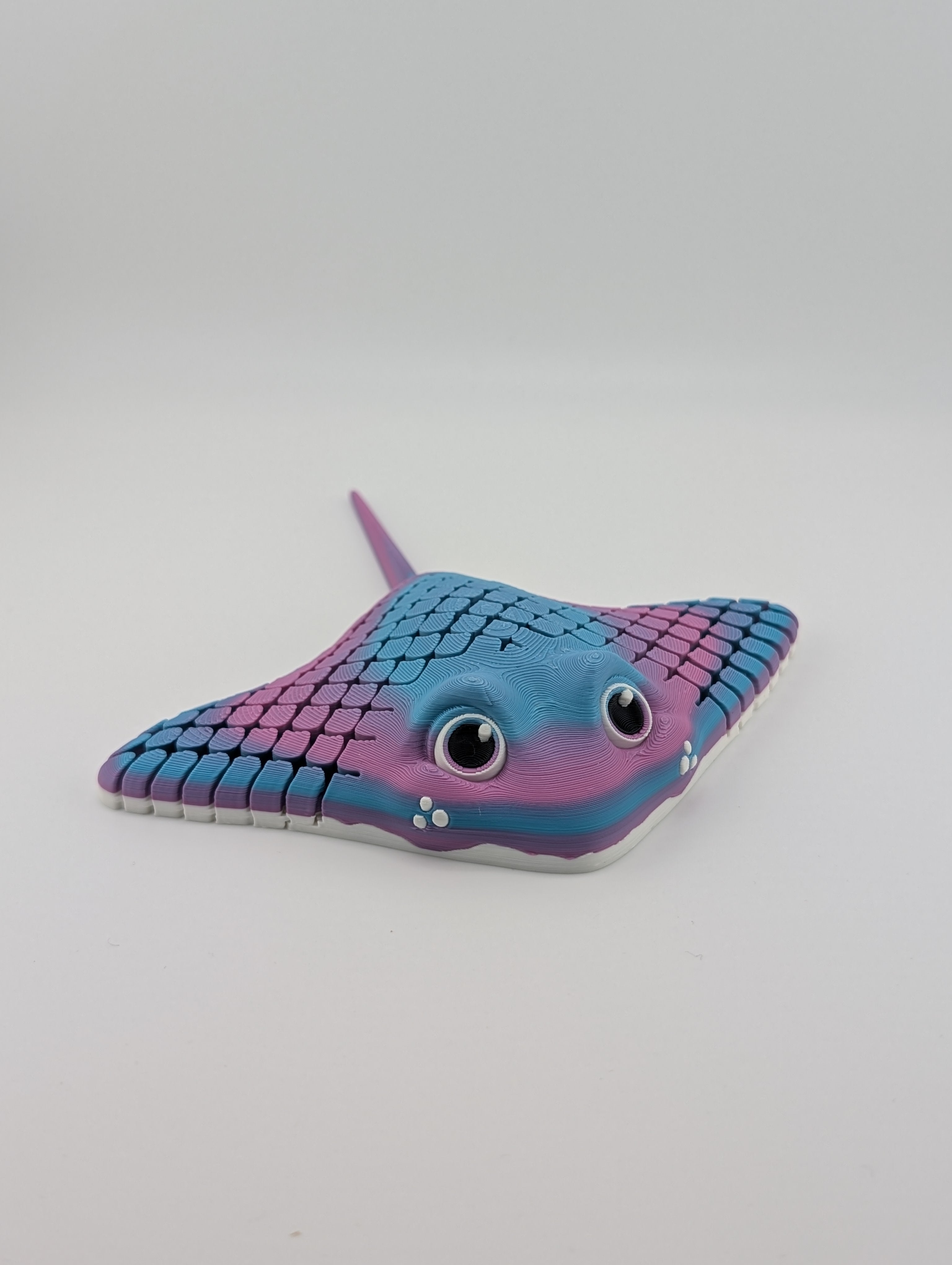 Flexi Manta Ray Fidget Toy Articulated Sea Creature Made from PLA Plastic