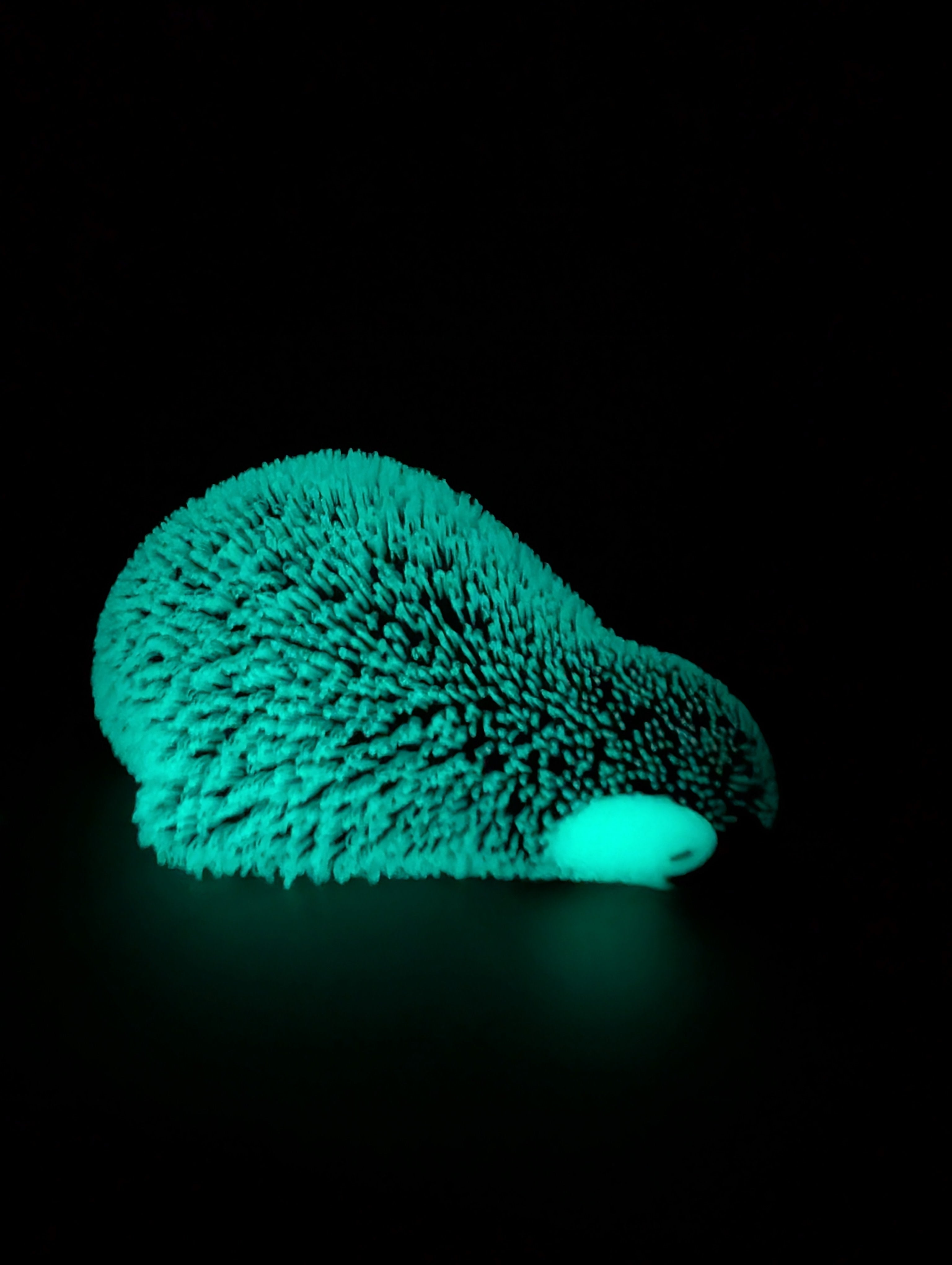 Lying Fluffy Little Penguin – UV Reactive Winter Decor
