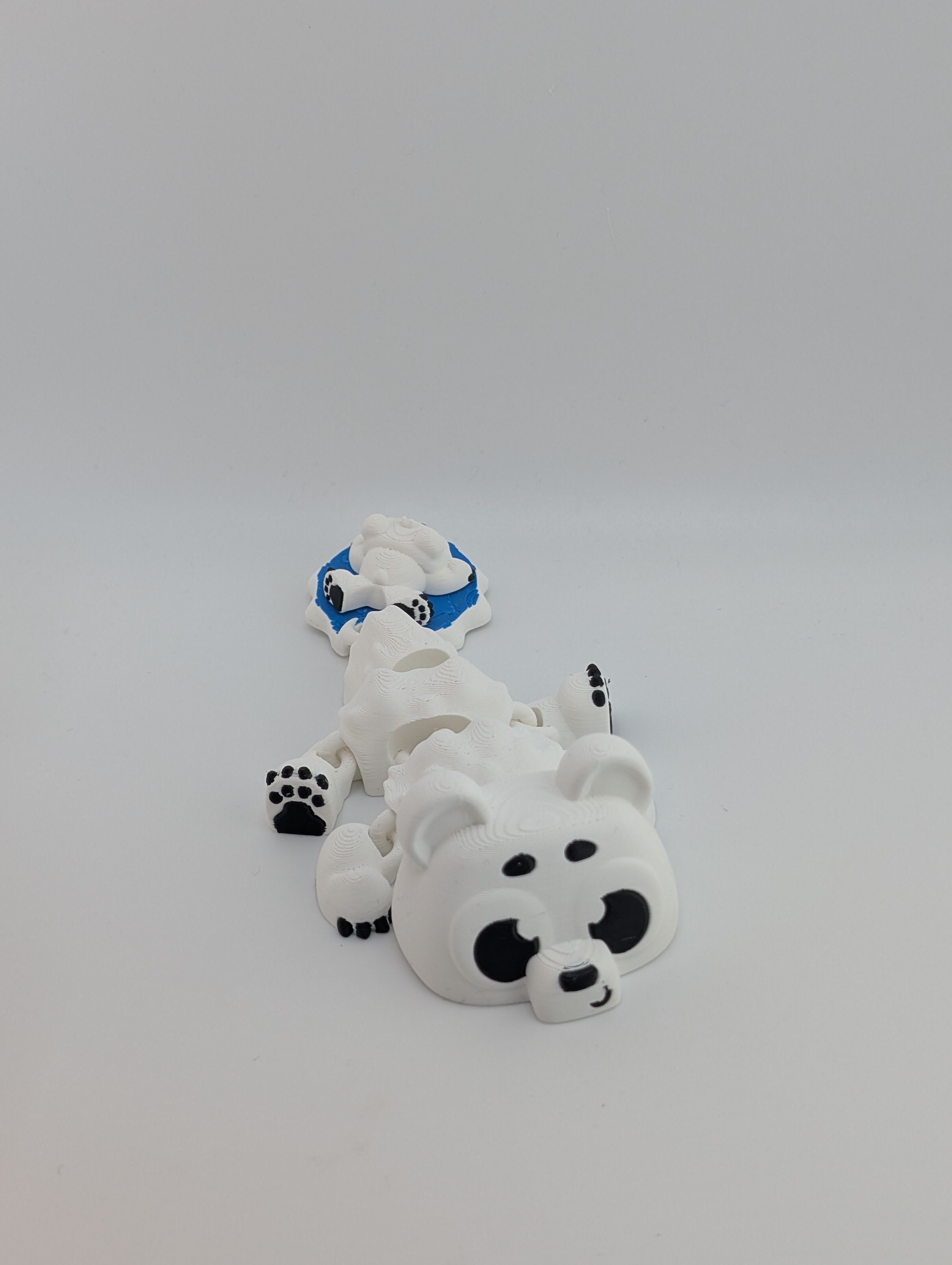 Polar Bear Mini Dragon – Flexi Fidget Toy with Arctic Flair