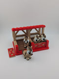 🐴🏠 Flexi Horse Stable Diorama ✨ 2-Bay Barn with 4 Articulated Keychain Buddies 🐎🎁