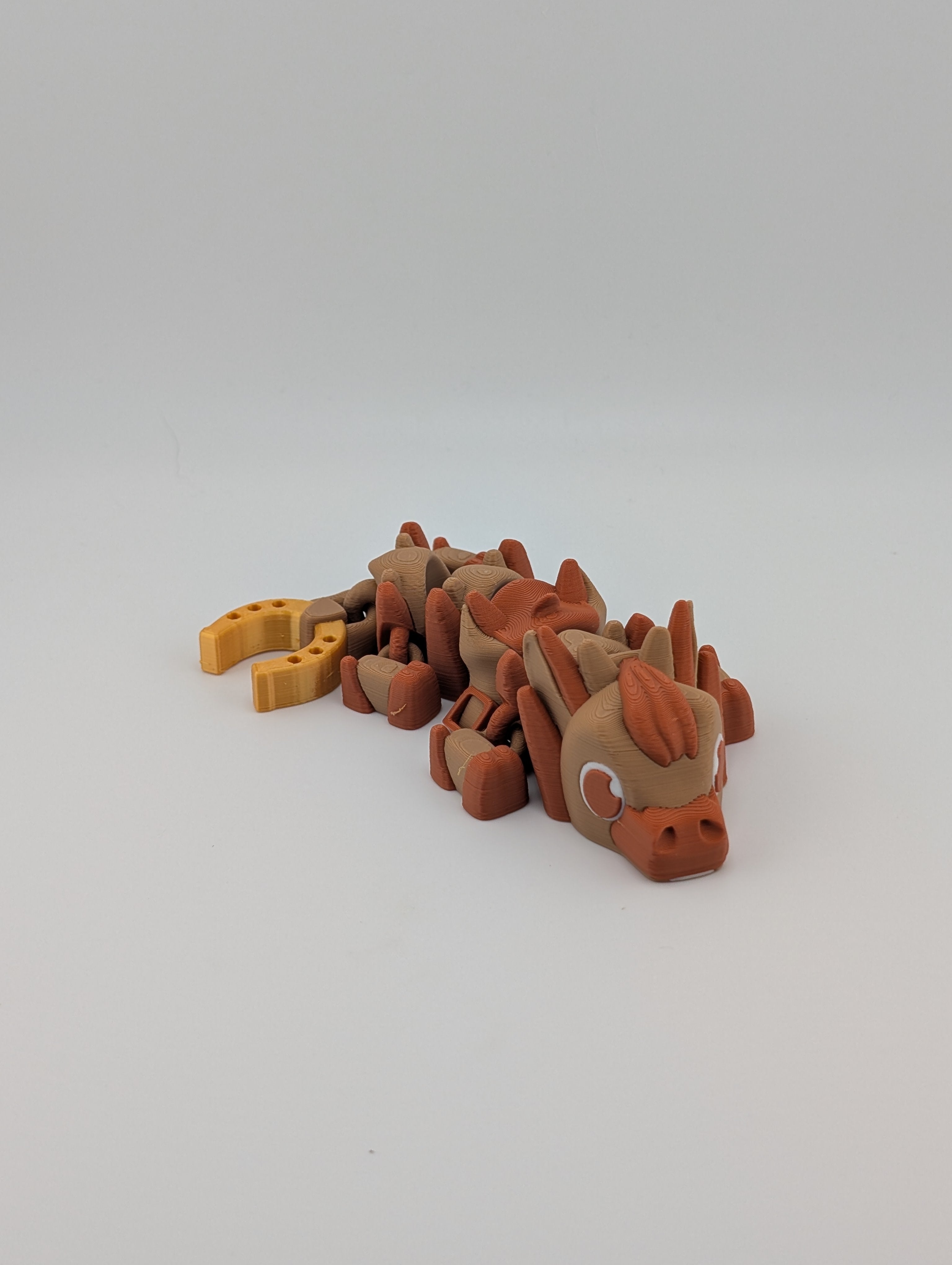 Mini Flexi Dragon – Horse-Inspired with Saddle & Golden Horseshoe