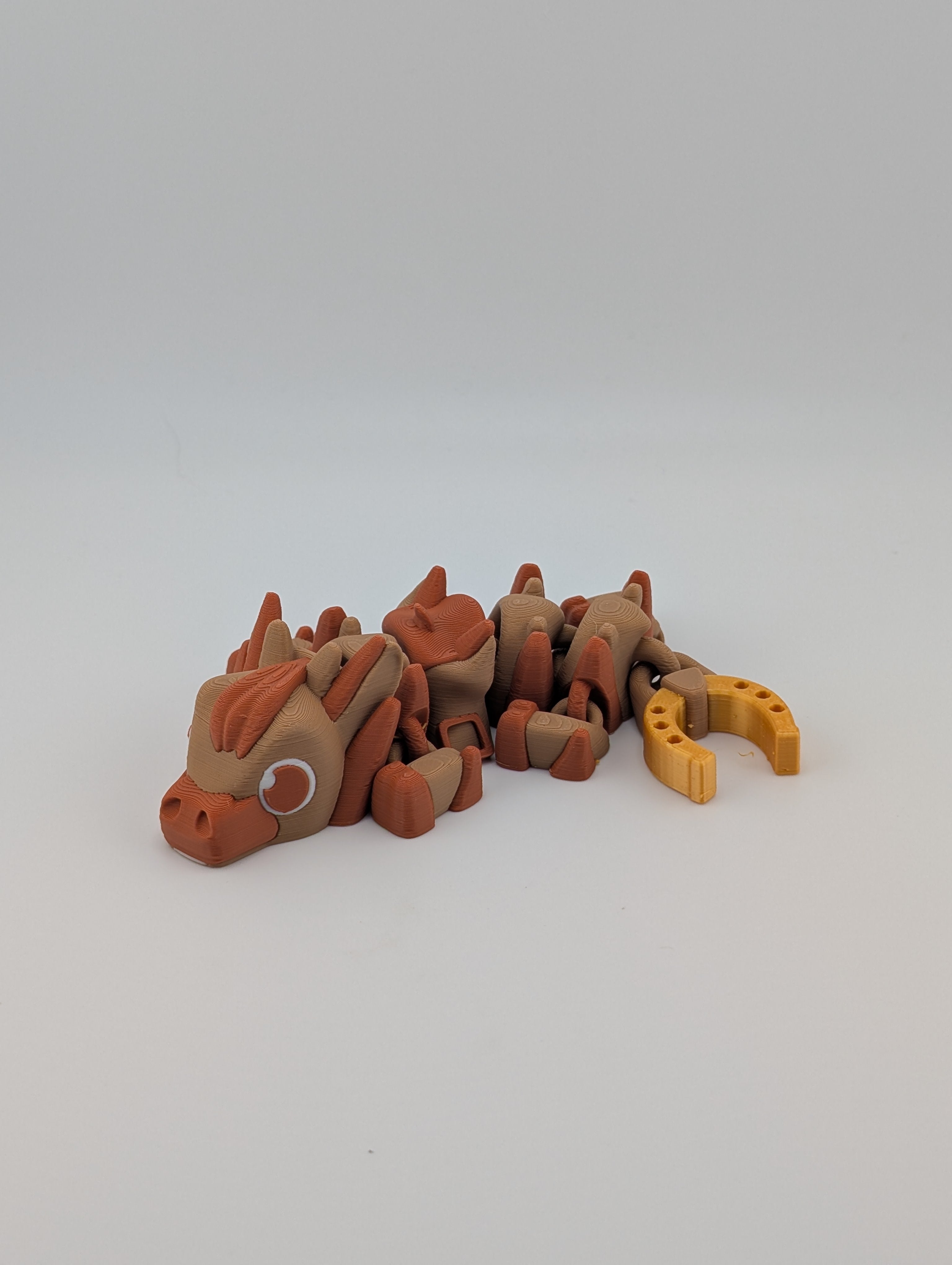 Mini Flexi Dragon – Horse-Inspired with Saddle & Golden Horseshoe