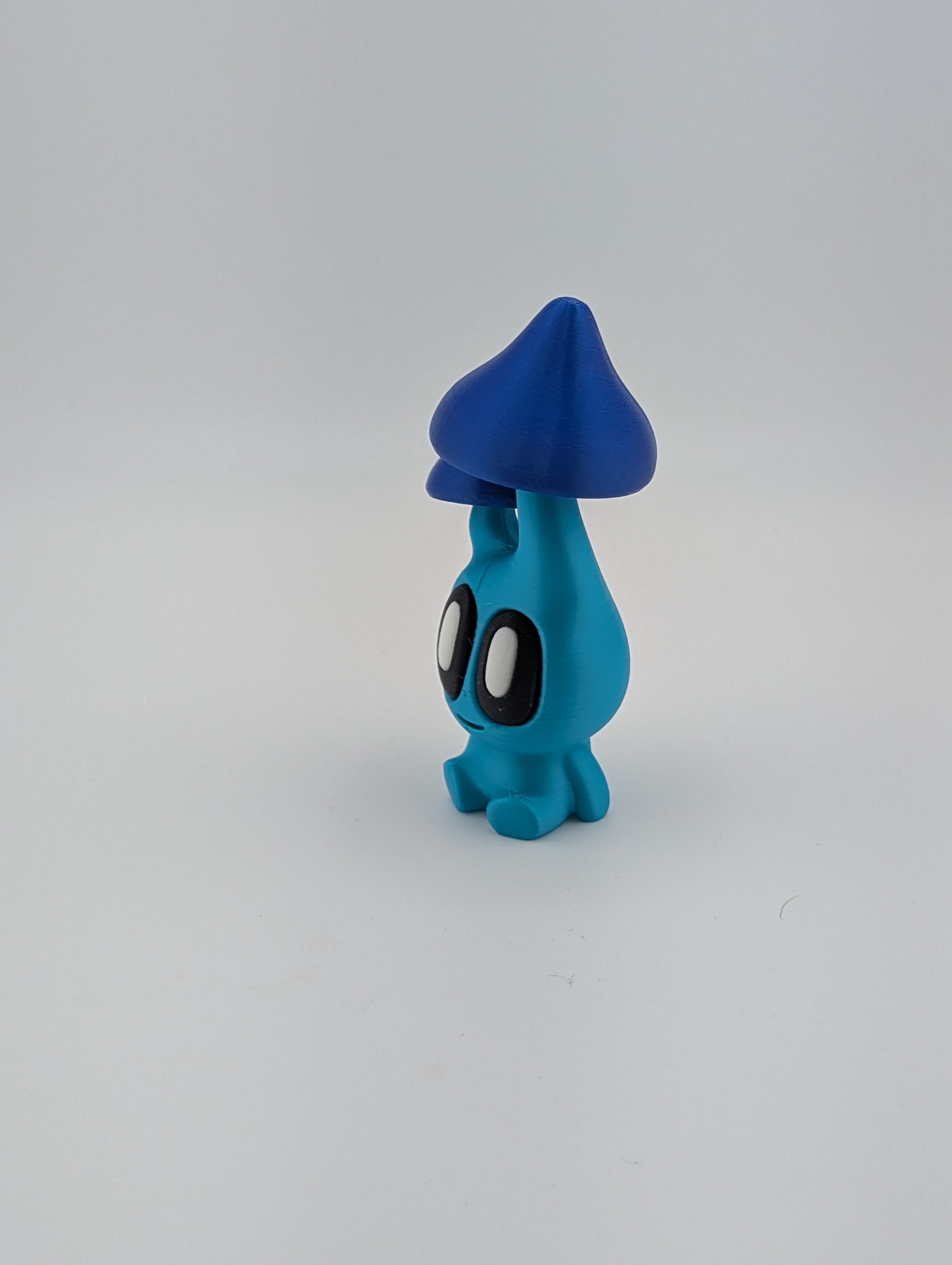 Bloblab Mushroom Series – Twincap Blue Shroom (Blue PLA with Stump Base)
