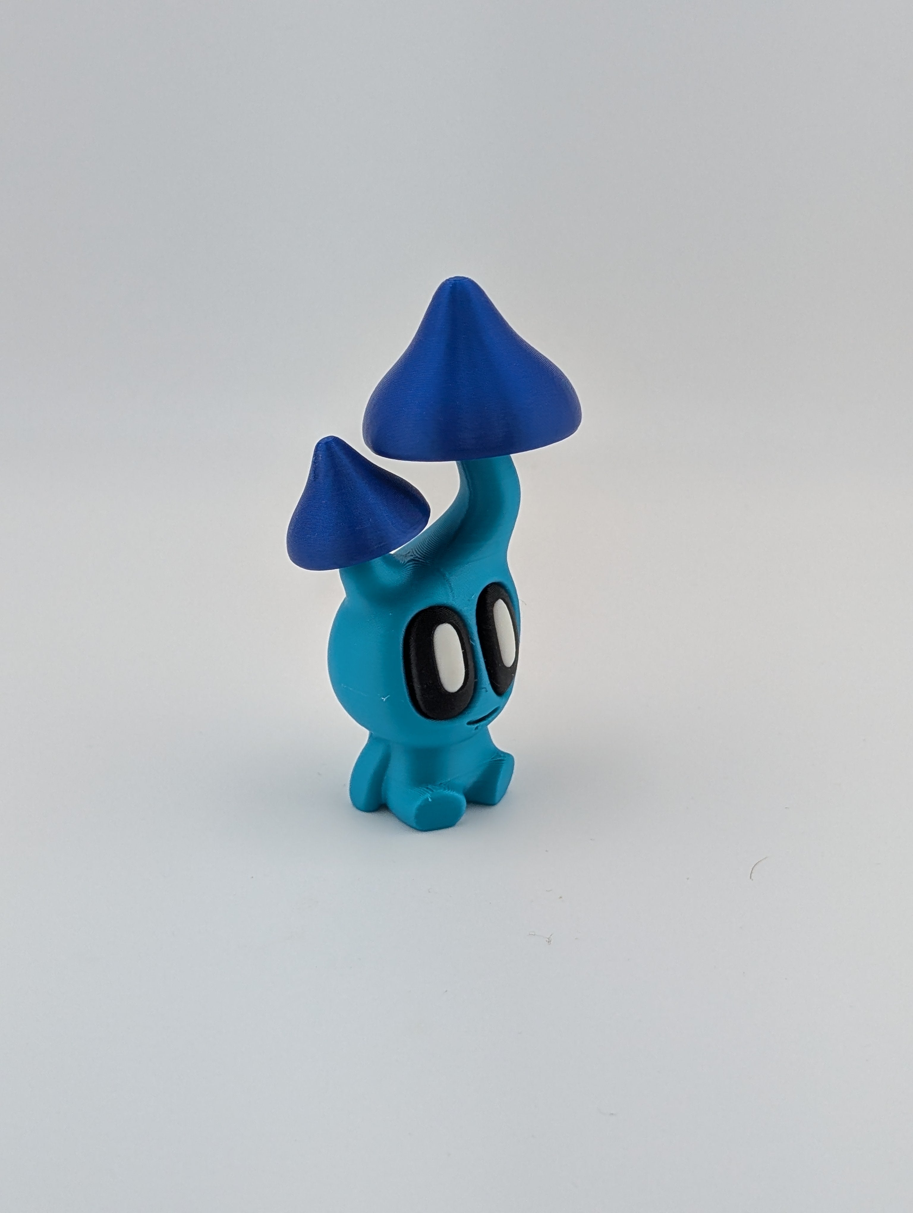 Bloblab Mushroom Series – Twincap Blue Shroom (Blue PLA with Stump Base)