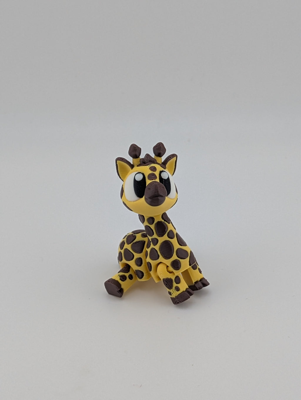 🦒✨ Mini Flexi-Giraffe! 🌍 2.25" Articulated Safari Fidget & Keychain Charm 🔑🥨