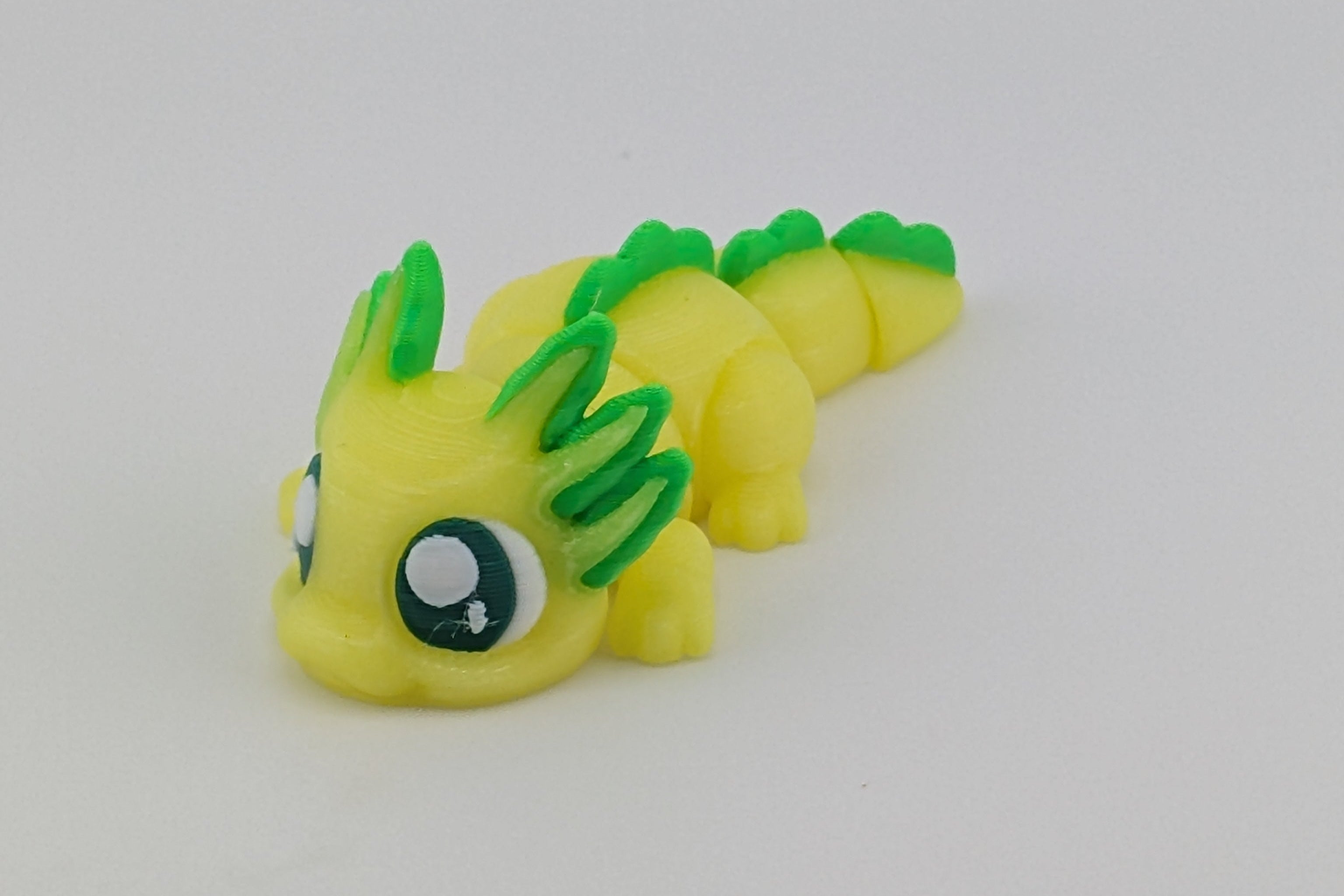 ☀️🦎 UV-Glow Mini Axolotl! 🌈 3" Sun-Reactive Articulated Fidget Charm ✨🫧