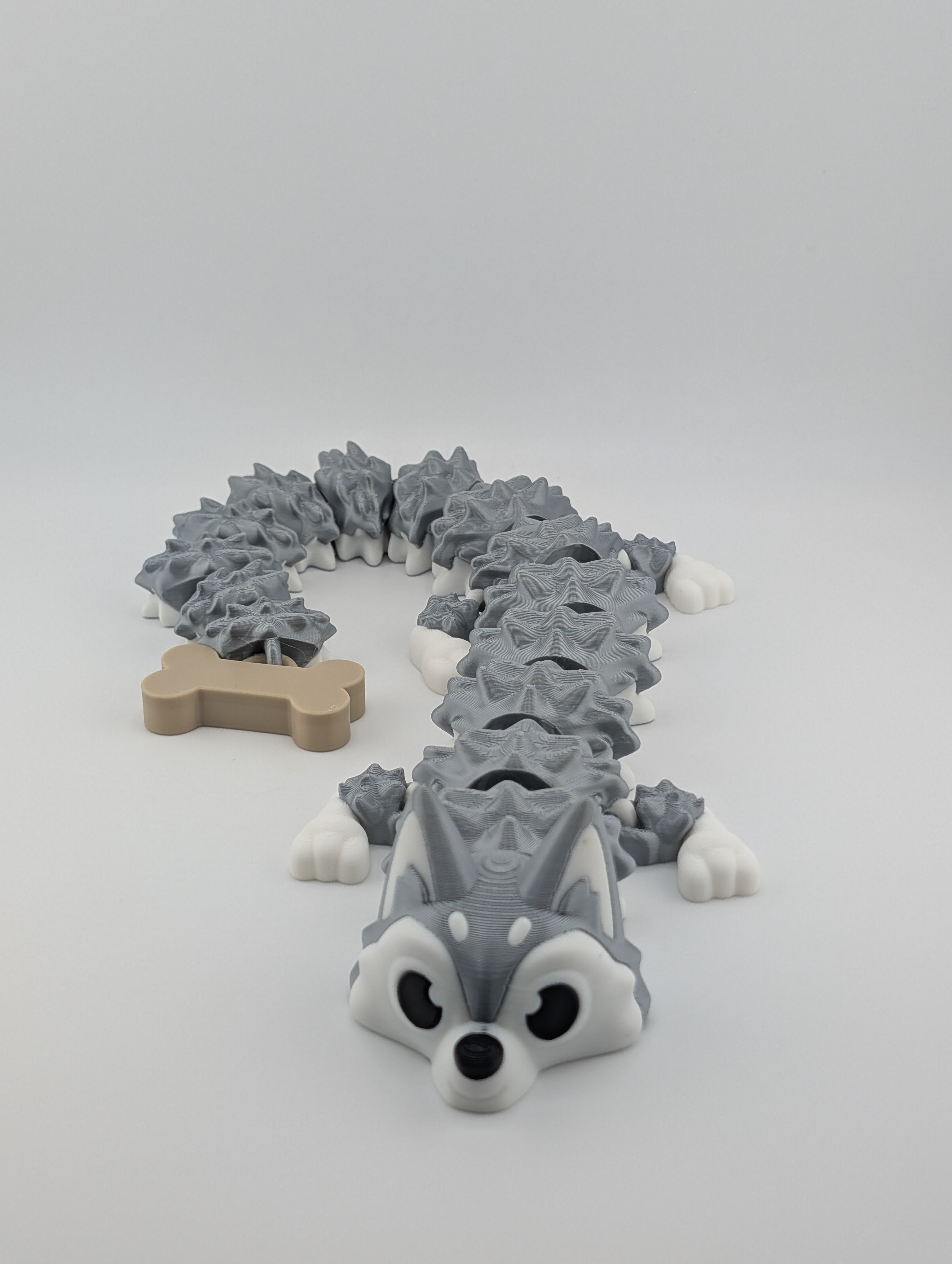 Husky Flexi Dragon – 16.5" Arctic Fidget Friend