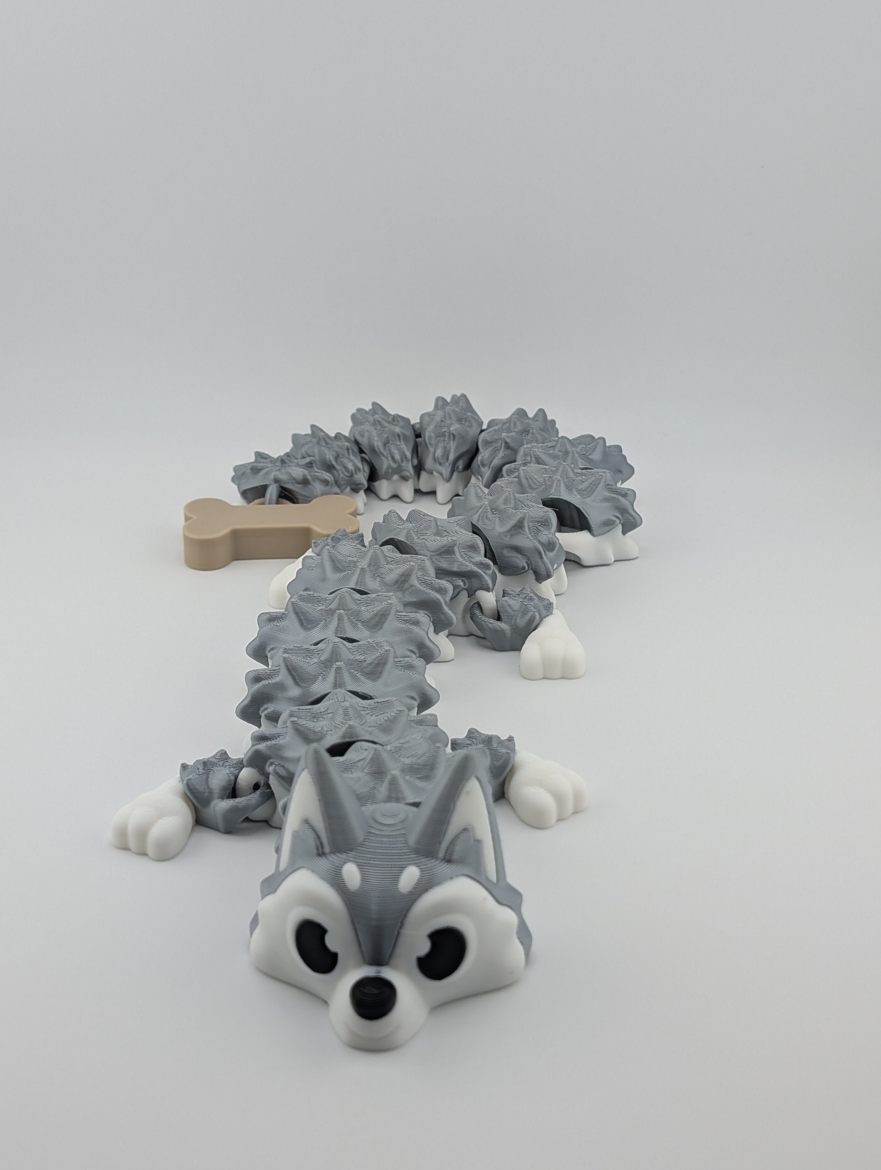 Husky Flexi Dragon – 16.5" Arctic Fidget Friend