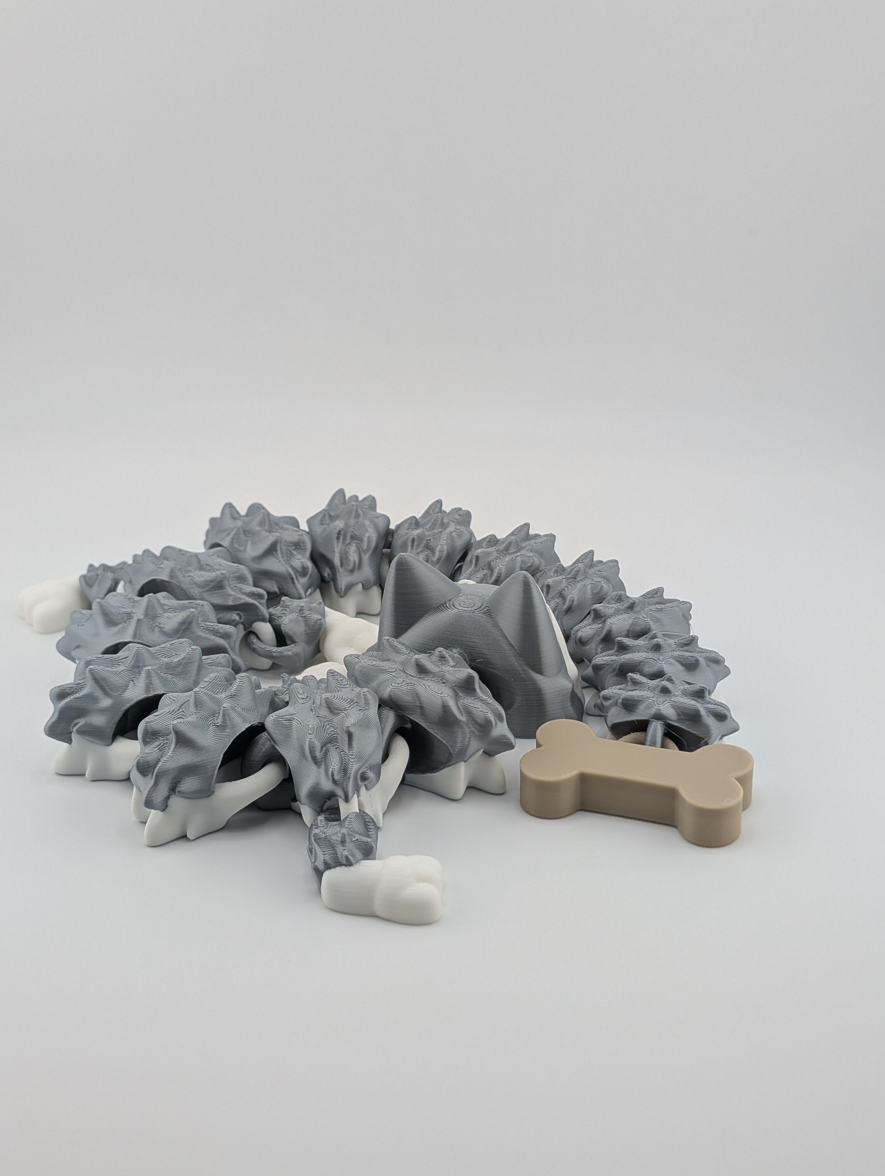 Husky Flexi Dragon – 16.5" Arctic Fidget Friend