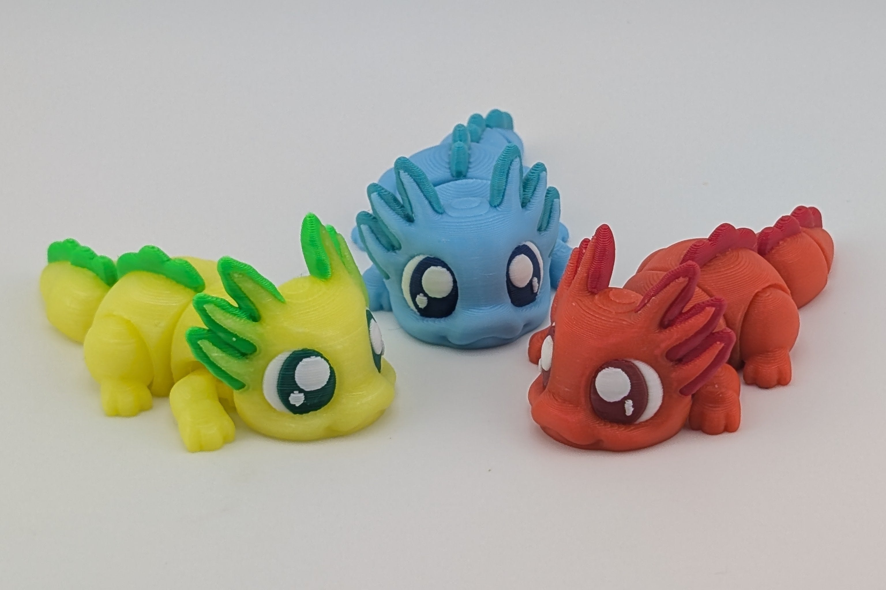 ☀️🦎 UV-Glow Mini Axolotl! 🌈 3" Sun-Reactive Articulated Fidget Charm ✨🫧