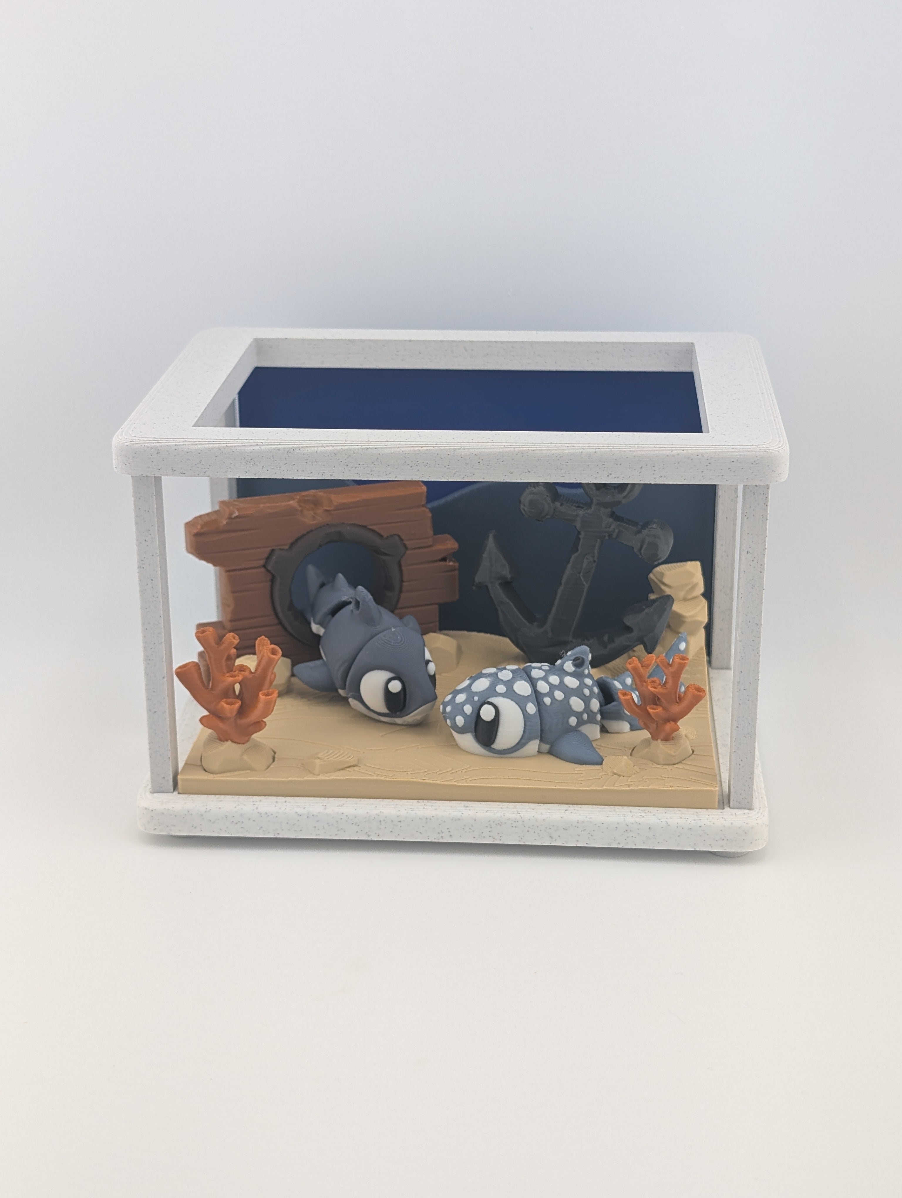 Aquarium Diorama: Spotted Shark and Grey Shark Duo