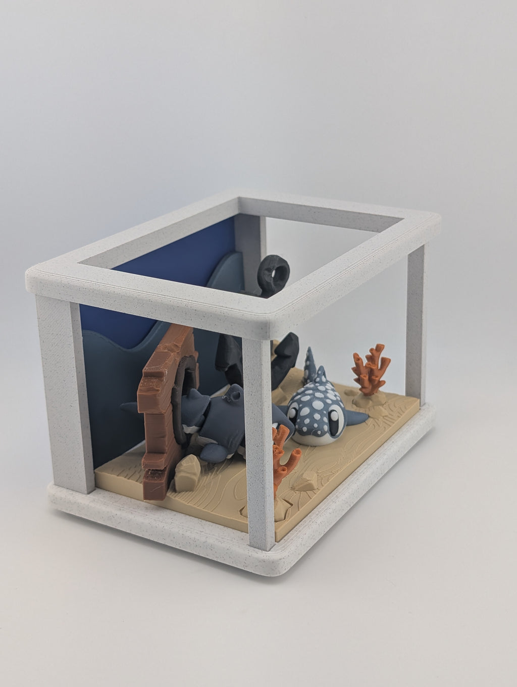 Aquarium Diorama: Spotted Shark and Grey Shark Duo