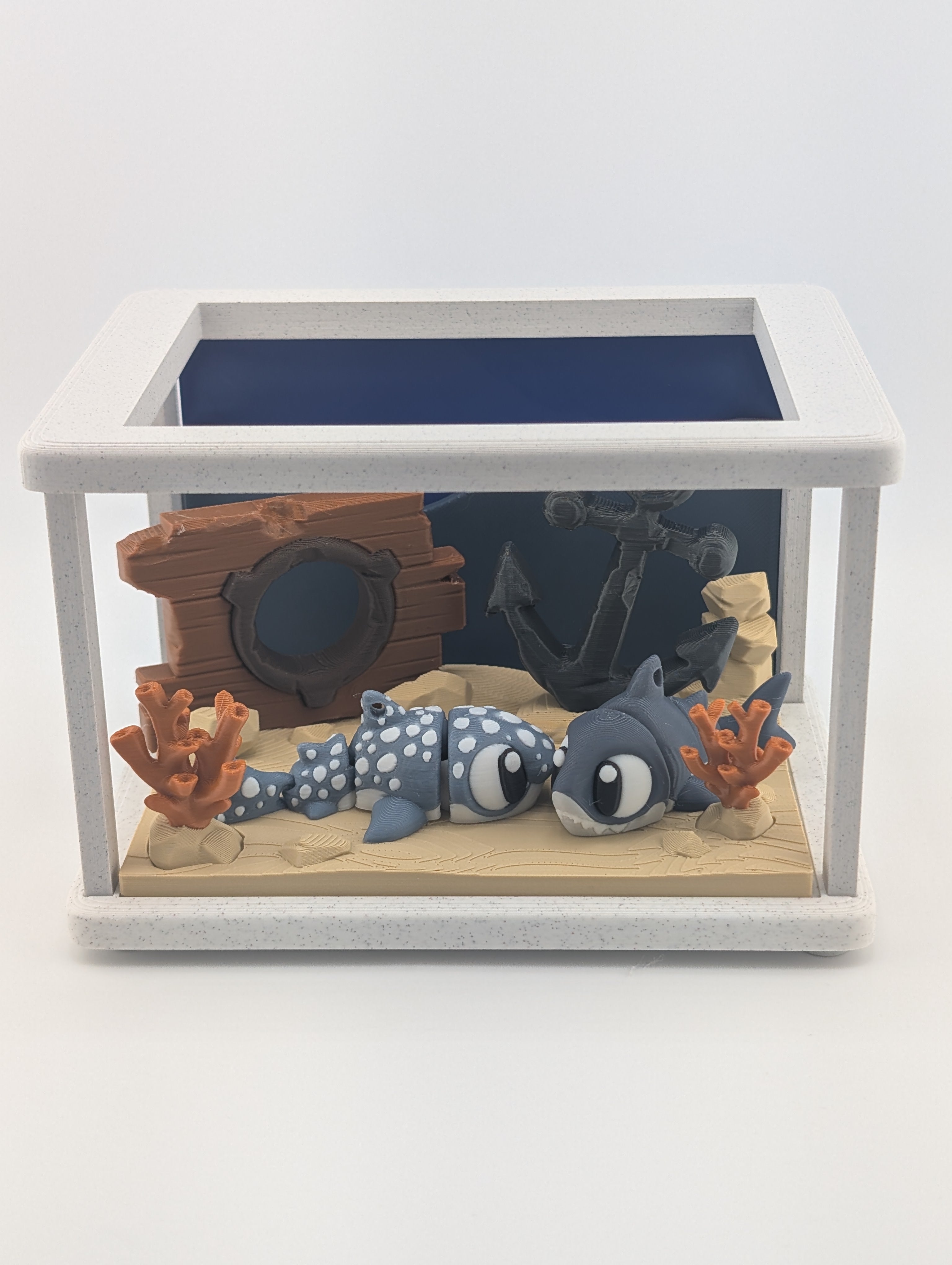 Aquarium Diorama: Spotted Shark and Grey Shark Duo