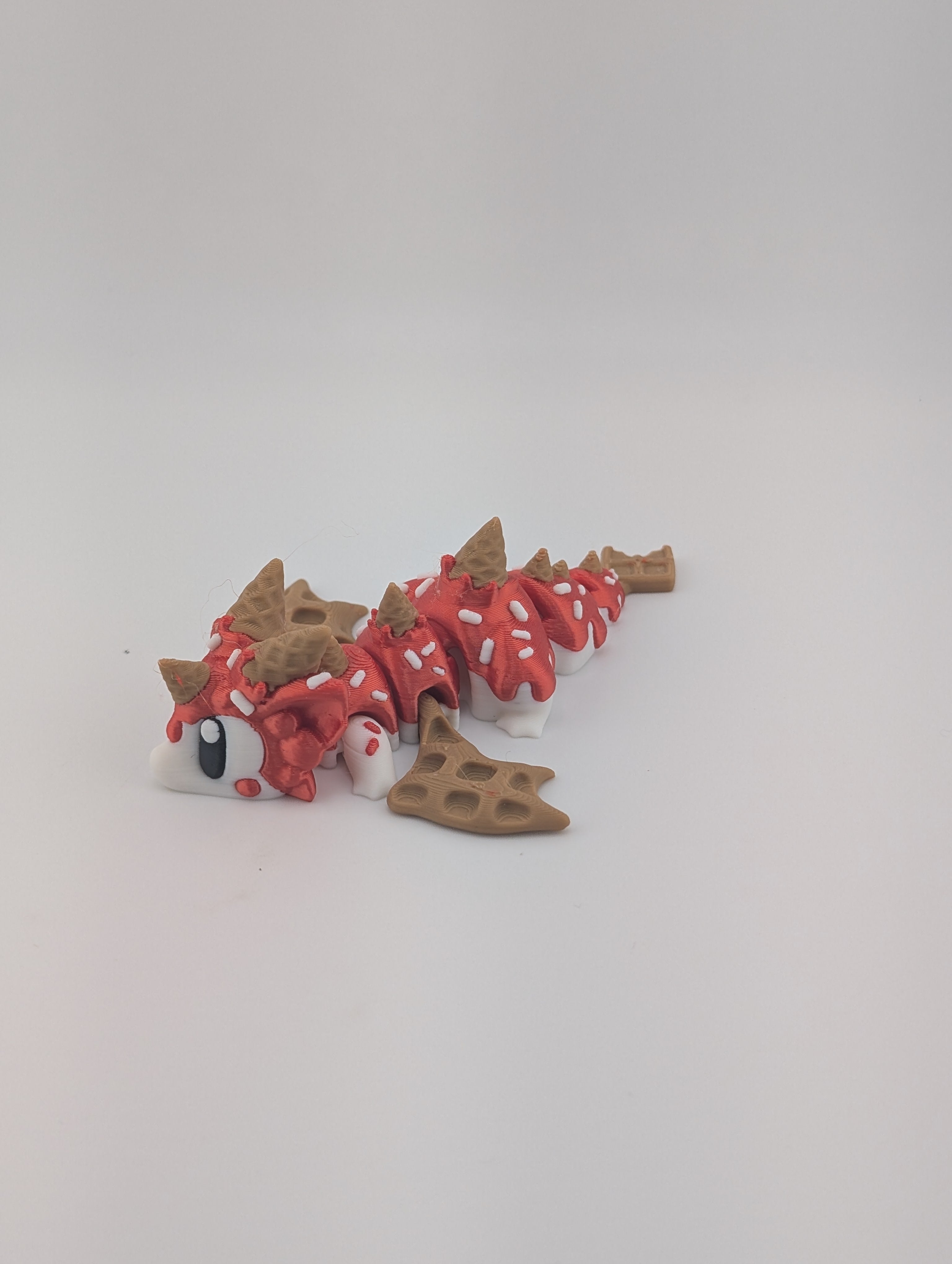 Waffle Cone Egg + Baby Flexi Dragon Set