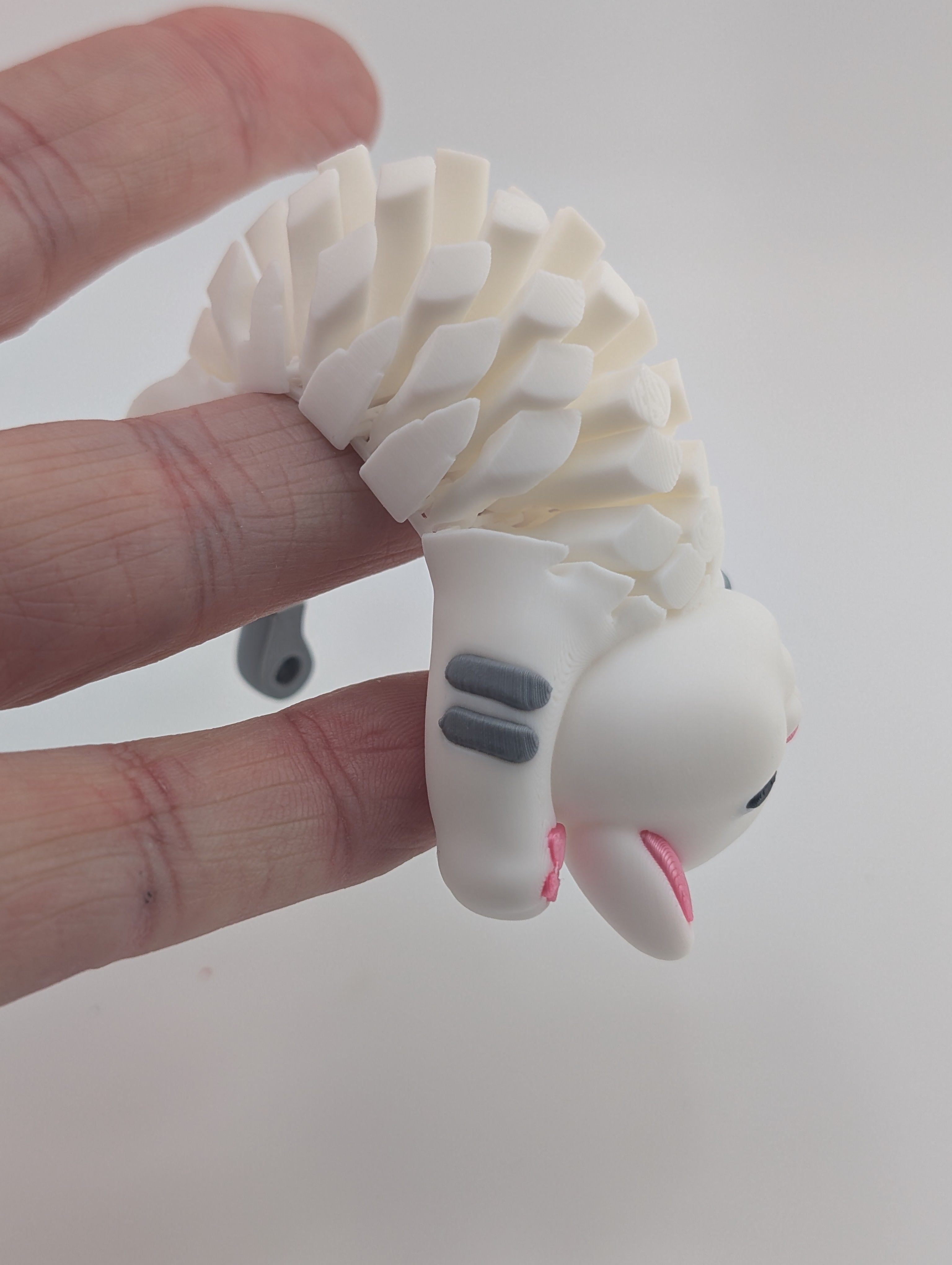 🐱✨ 4.1" Mesh-Flexi Cat | Articulated "Liquid-Slinky" Fidget Keychain 🐾🧶