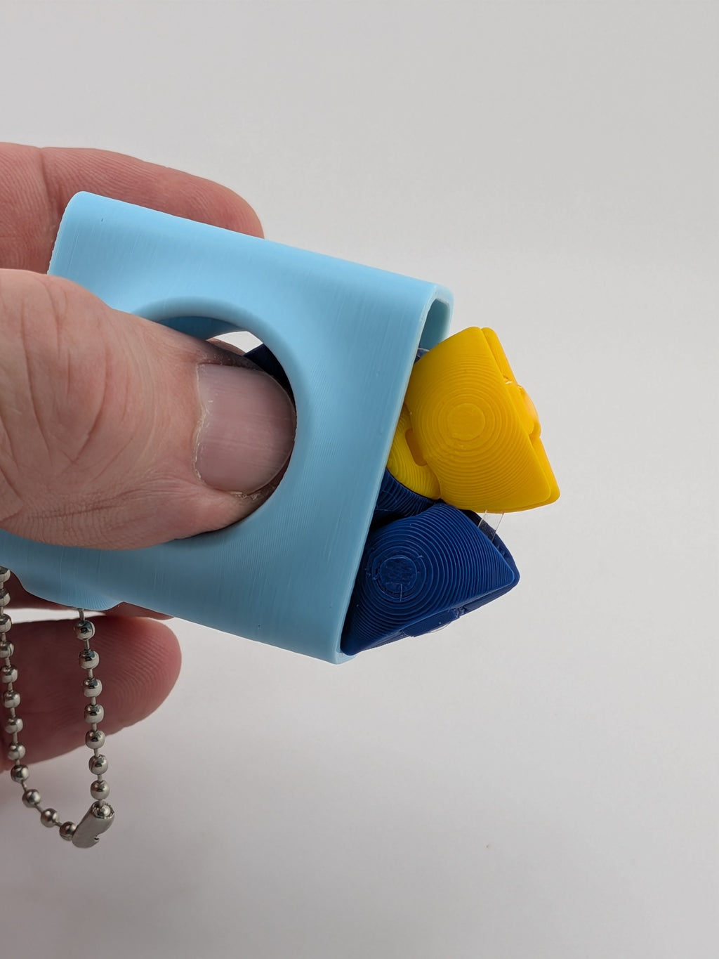 🌀🔘 The Zorble: Pop-Out Kinetic Fidget Sphere ✨ Gravity-Defying Keychain Buddy 🚀🥨
