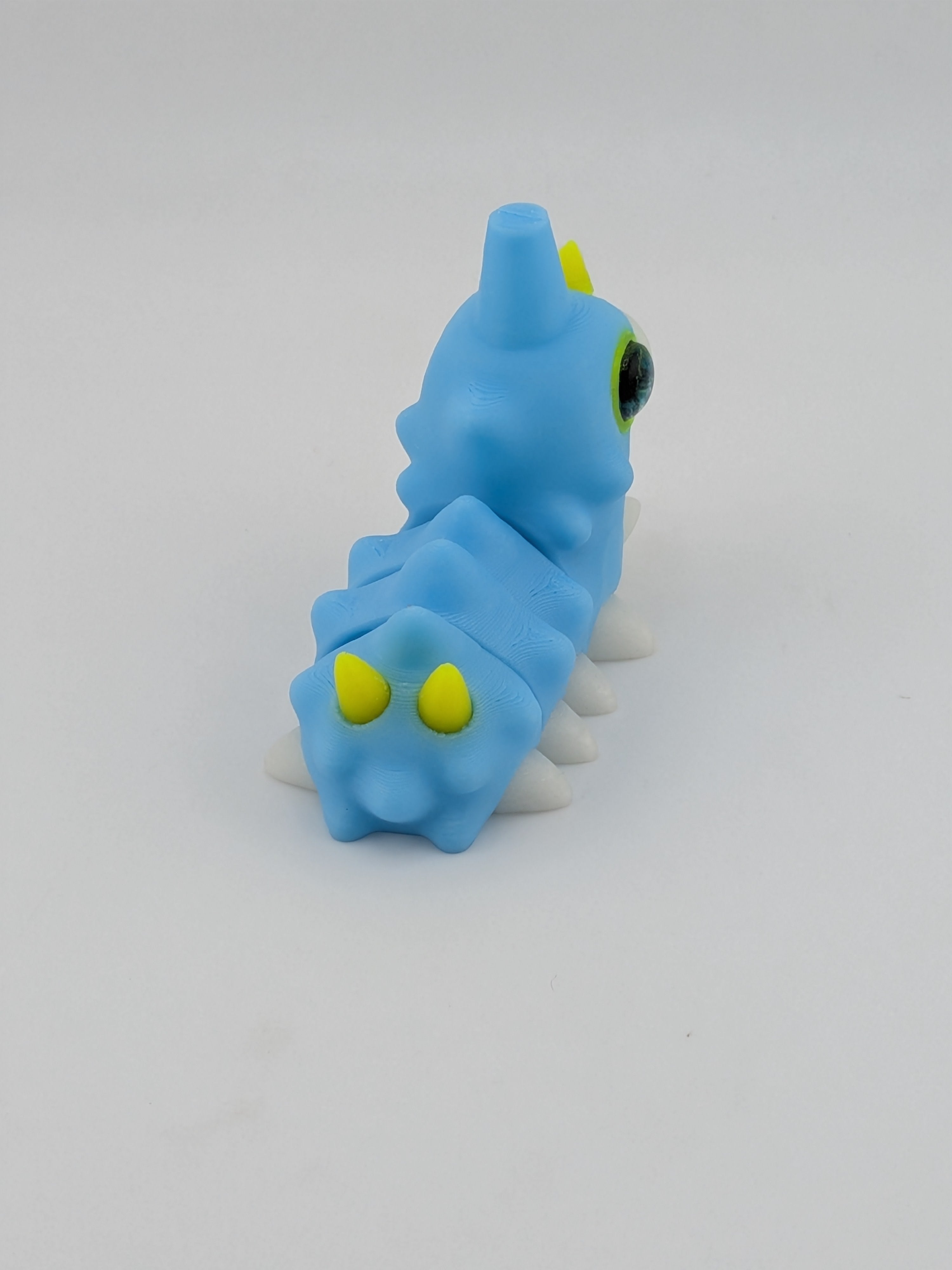 🪩✨ The "Rave-Worm" Triple-Glow Flexi! 🐛 Tri-Color Neon Fidget with Glass Eyes 🎶🌈