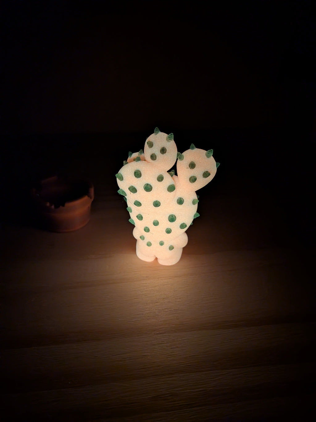 🌵✨ UV-Glow Cactus Blob! ☀️ 2.5" Sun-Reactive Articulated Prickly Fidget 🏜️🔦