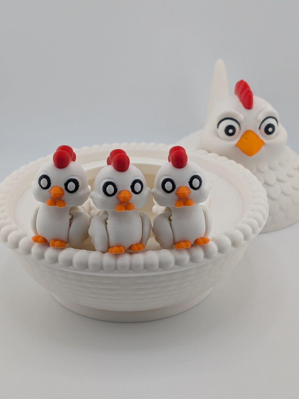 🐔🧺 The Mother Hen Nest Bundle! 🥚 5.5" Bowl with 3 Mini Flexi Chicks ✨🐥