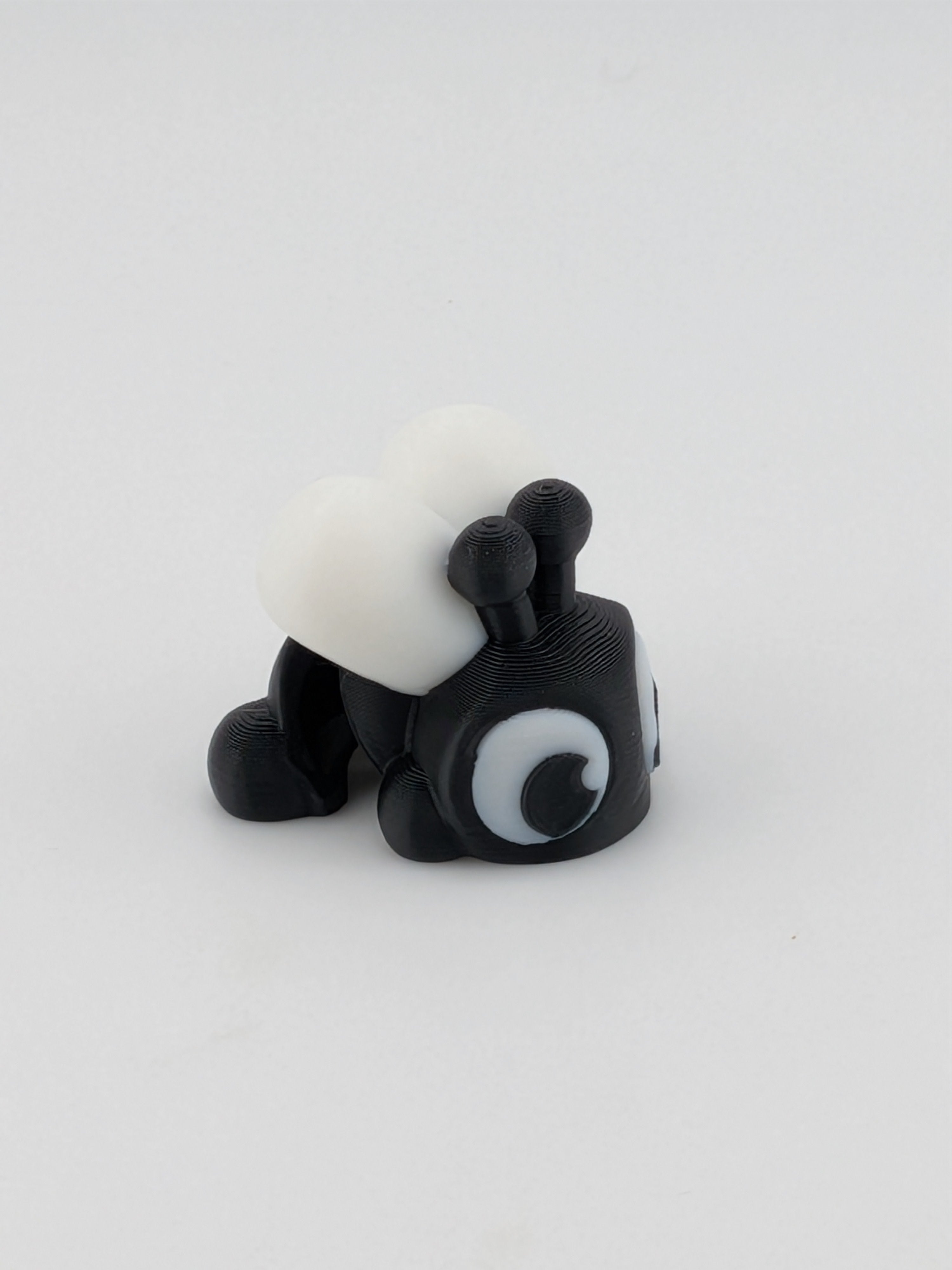 🪰🧲 Magnetic Mini Fly Swarm! 🤏 Quarter-Sized Articulated Fridge Fidgets ✨🧺