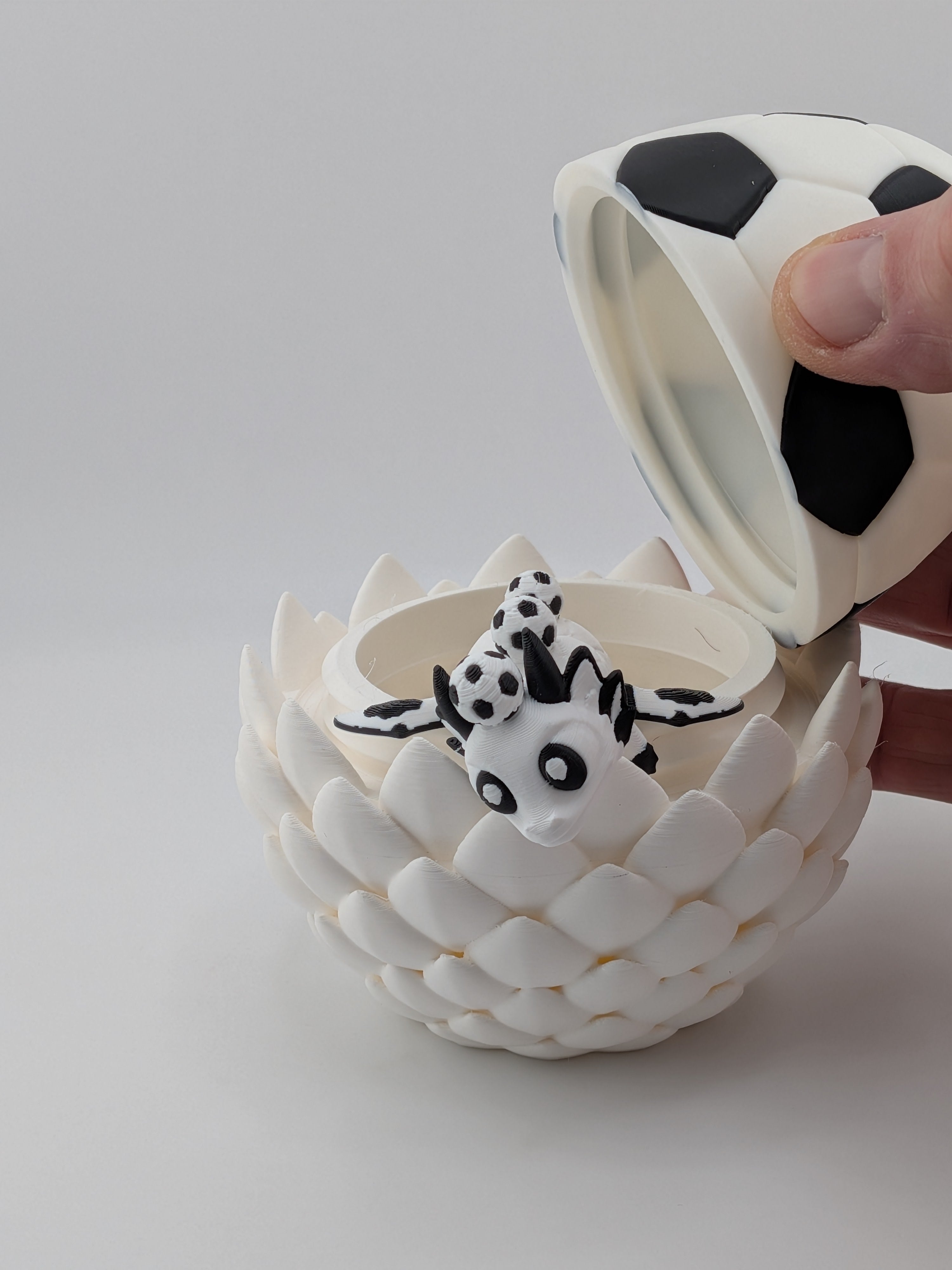 ⚽🐉 Soccer Dragon Egg Bundle! 🏟️ Choose 6" Original or 4" Mini Flexi Set ✨🥅