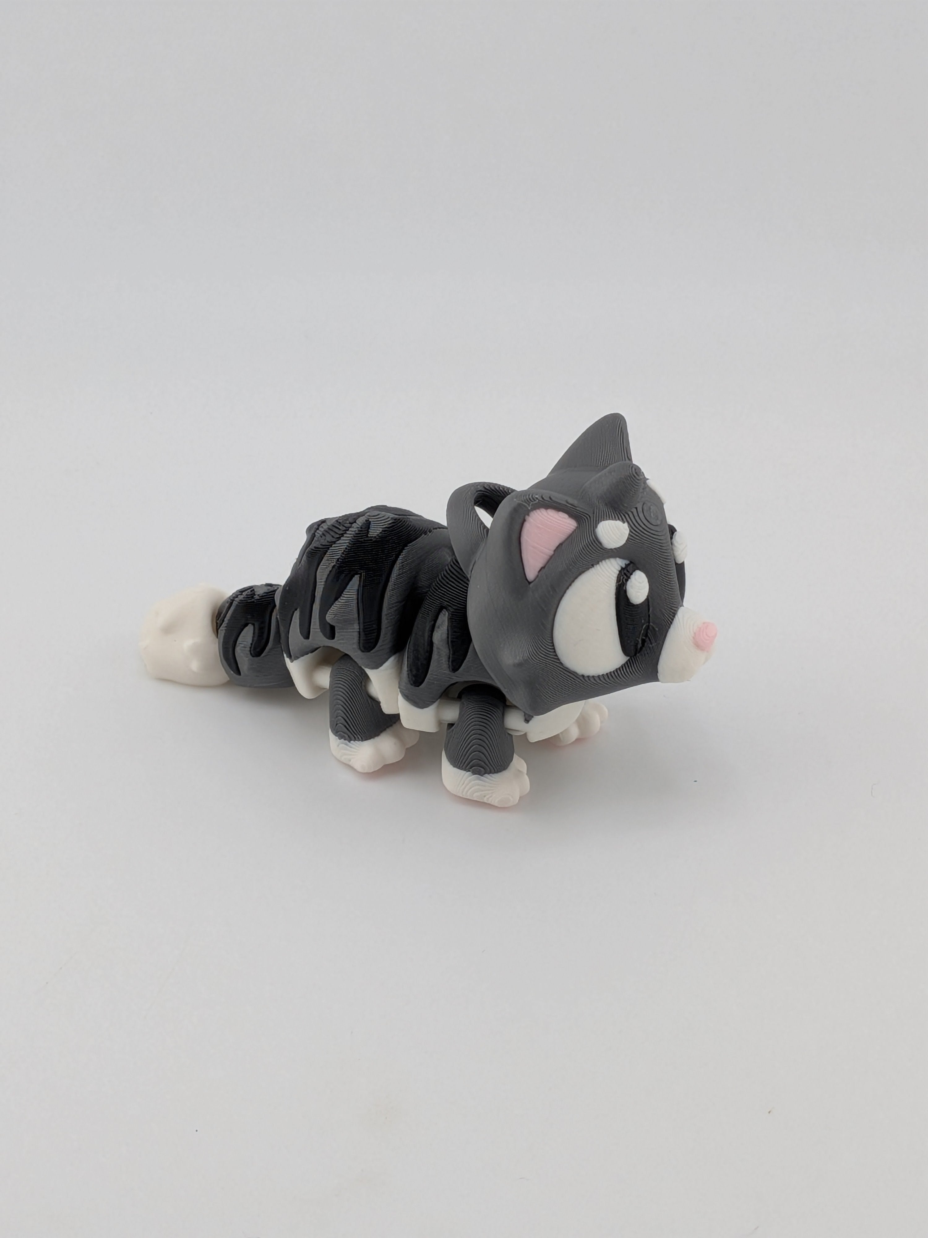 🐱✨ 3" Striped Flexi Cat Keychain | Articulated "Tabby-Style" Fidget Toy 🐾🧶