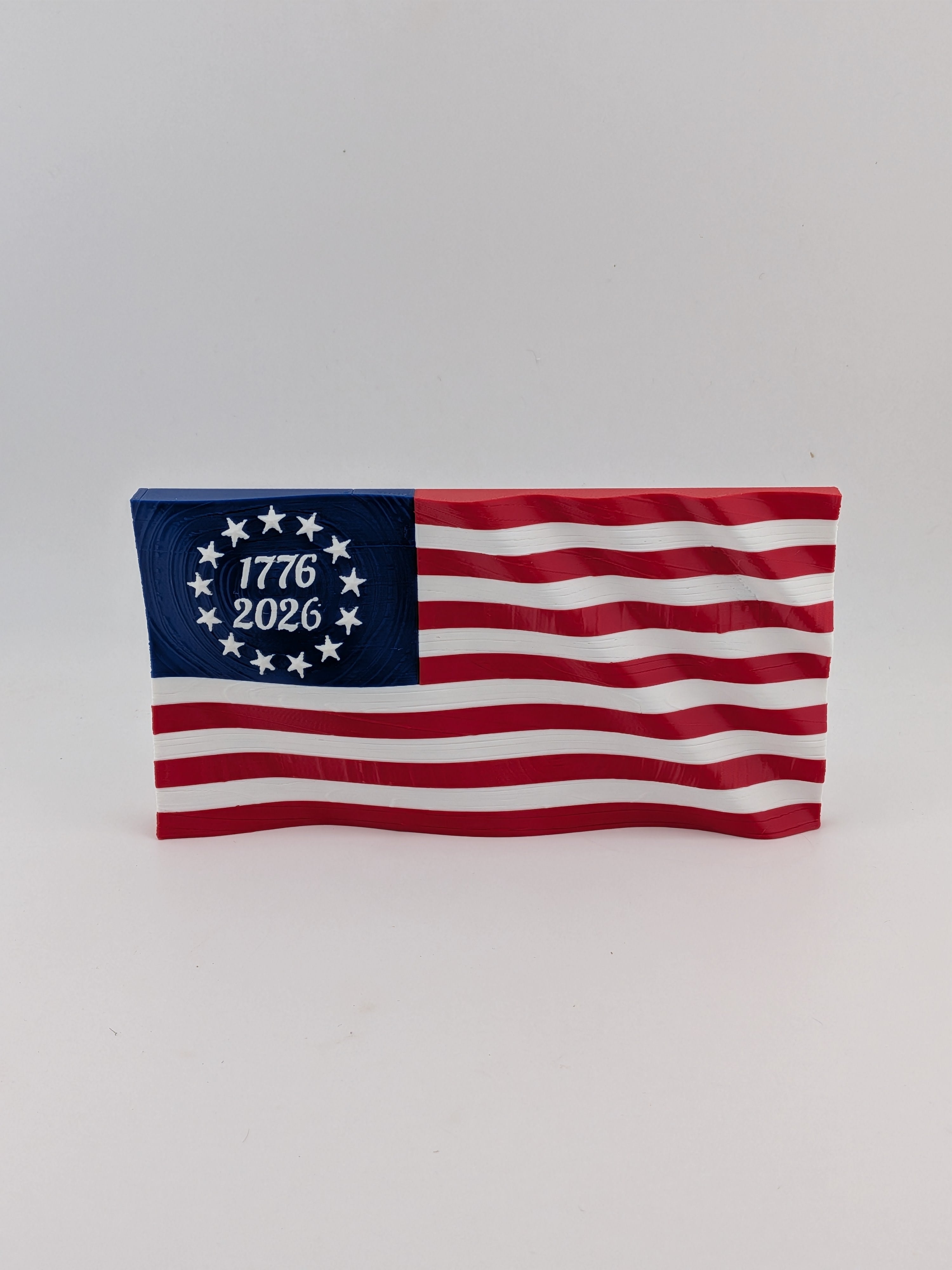 🇺🇸✨ USA 250th Anniversary Waving Flag | 5.5" Seamless Magnetic Decor 🎆🗽