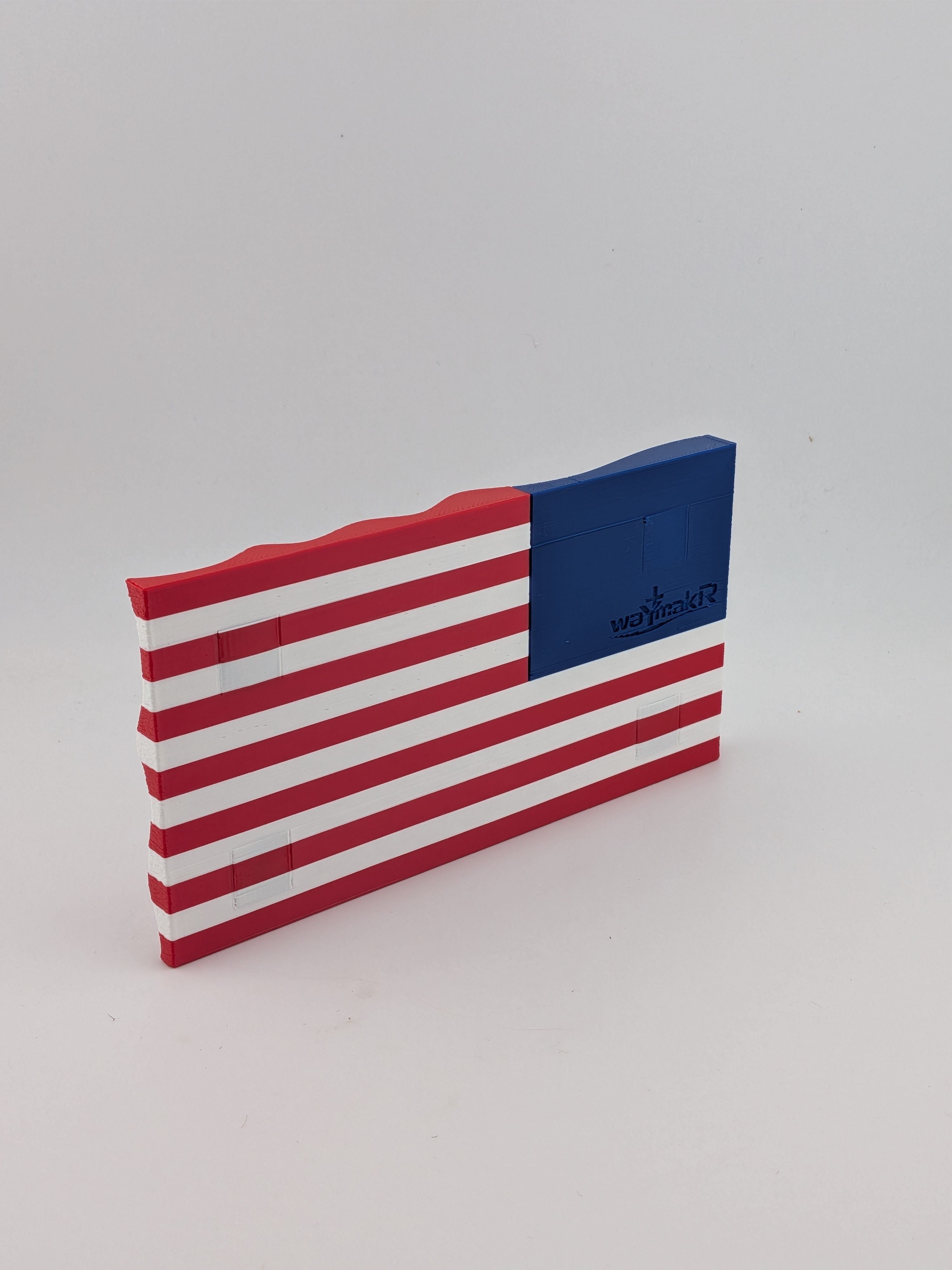 5.5 Inch American Waving Flag Commemorative Magnet with Embedded No Scratch Backing