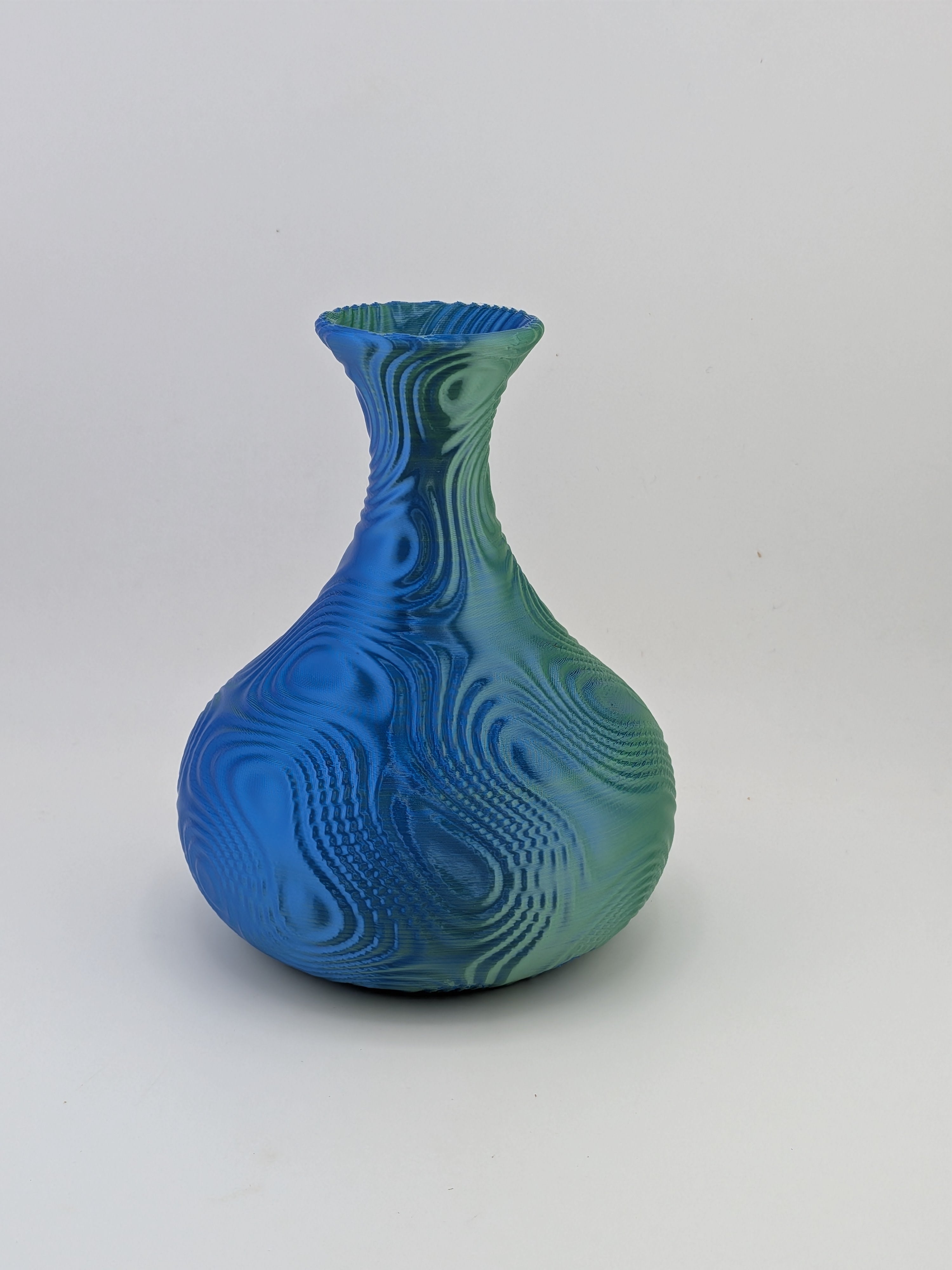 🎨🌀 4.75" Bulbous Ripple Vase | 3D Printed Sculptural Decor in Silk & Dual-Tone ✨🏺