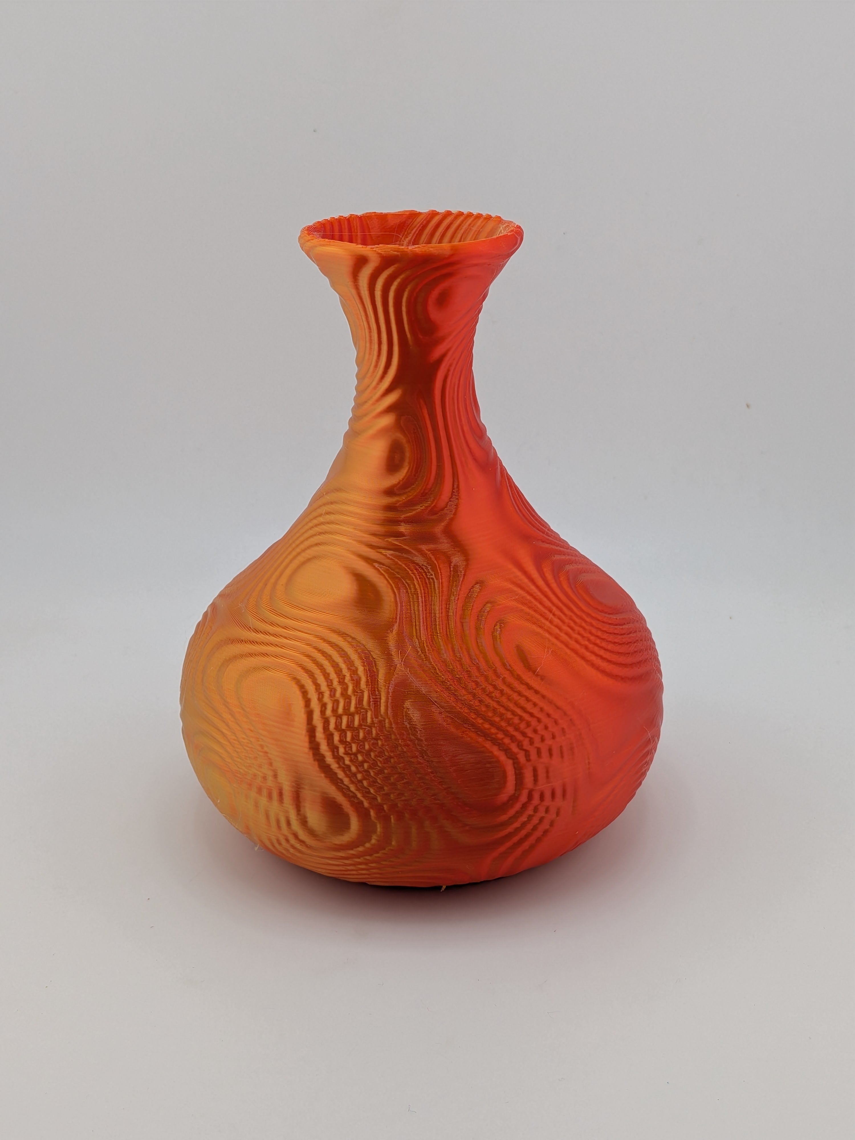 🎨🌀 4.75" Bulbous Ripple Vase | 3D Printed Sculptural Decor in Silk & Dual-Tone ✨🏺