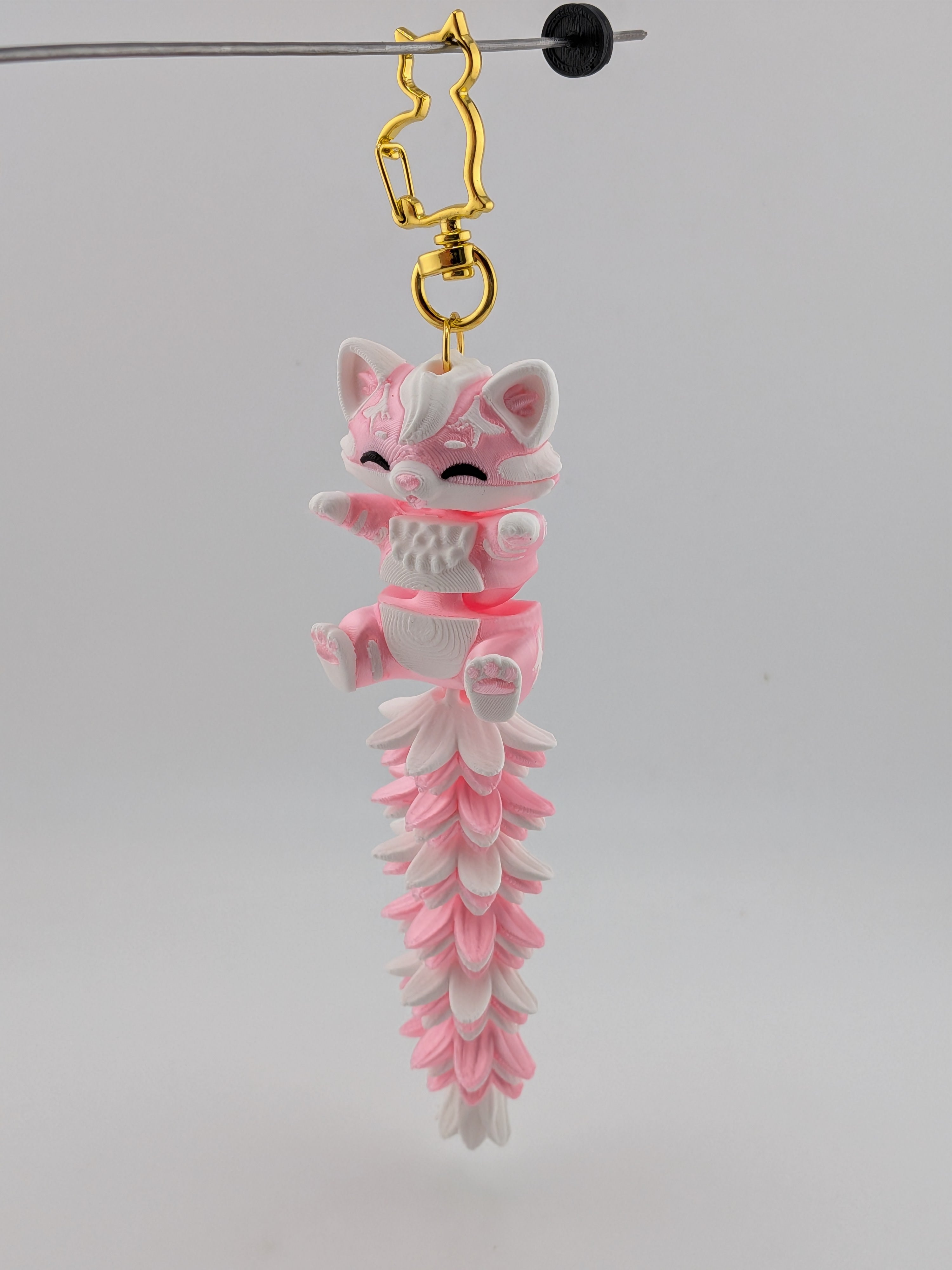 5.1 Inch Fluffy Tail Cat Keychain Articulated Mega Wiggle Fidget Buddy