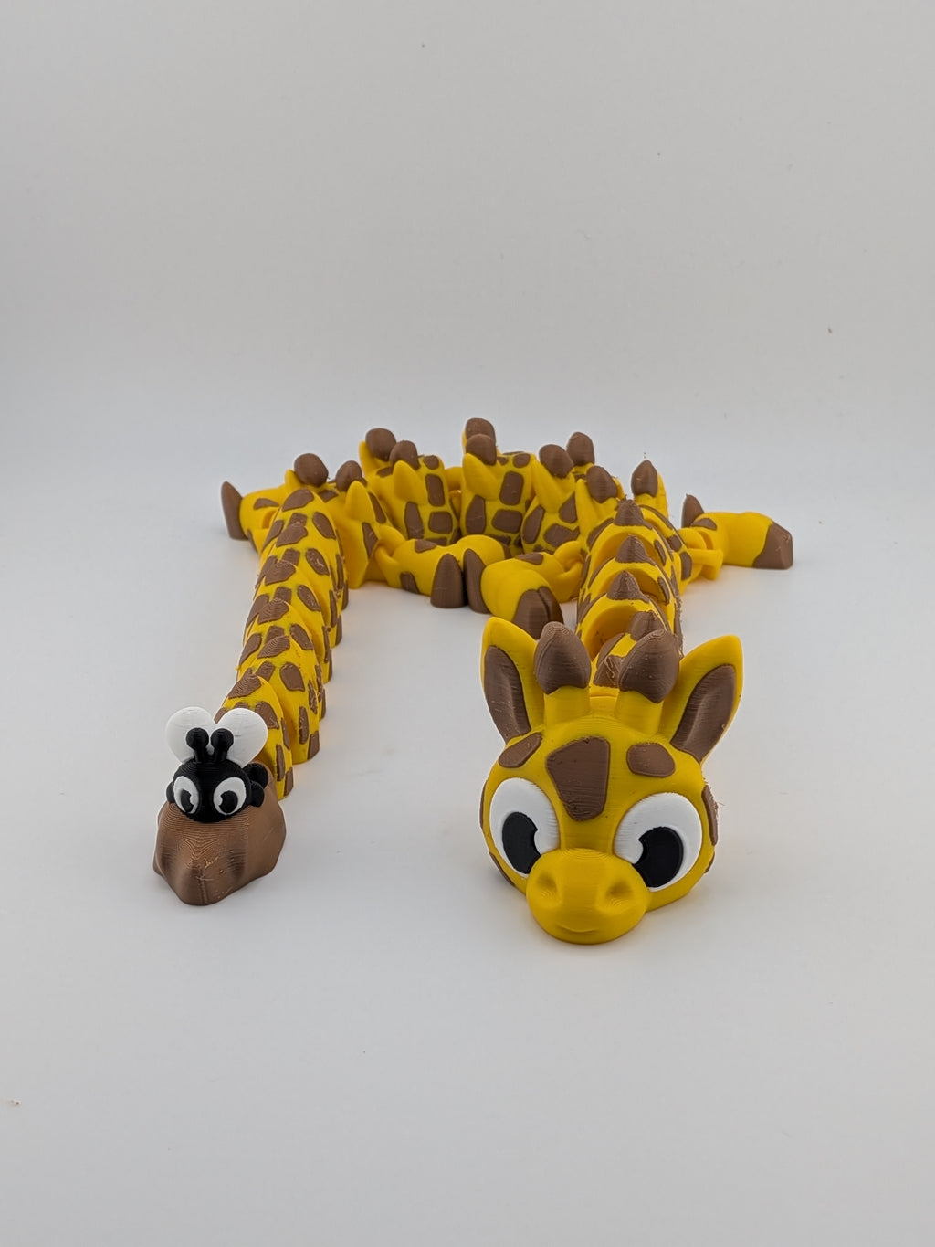 17.5 Inch Giraffe Dragon Articulated Flexi with Pesky Fly Tail