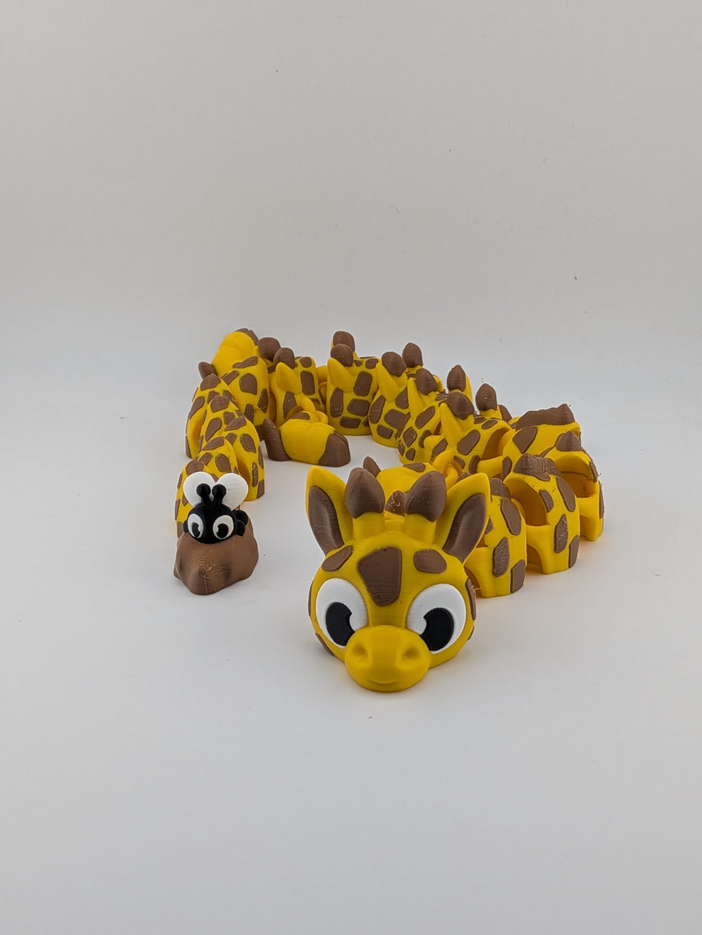17.5 Inch Giraffe Dragon Articulated Flexi with Pesky Fly Tail