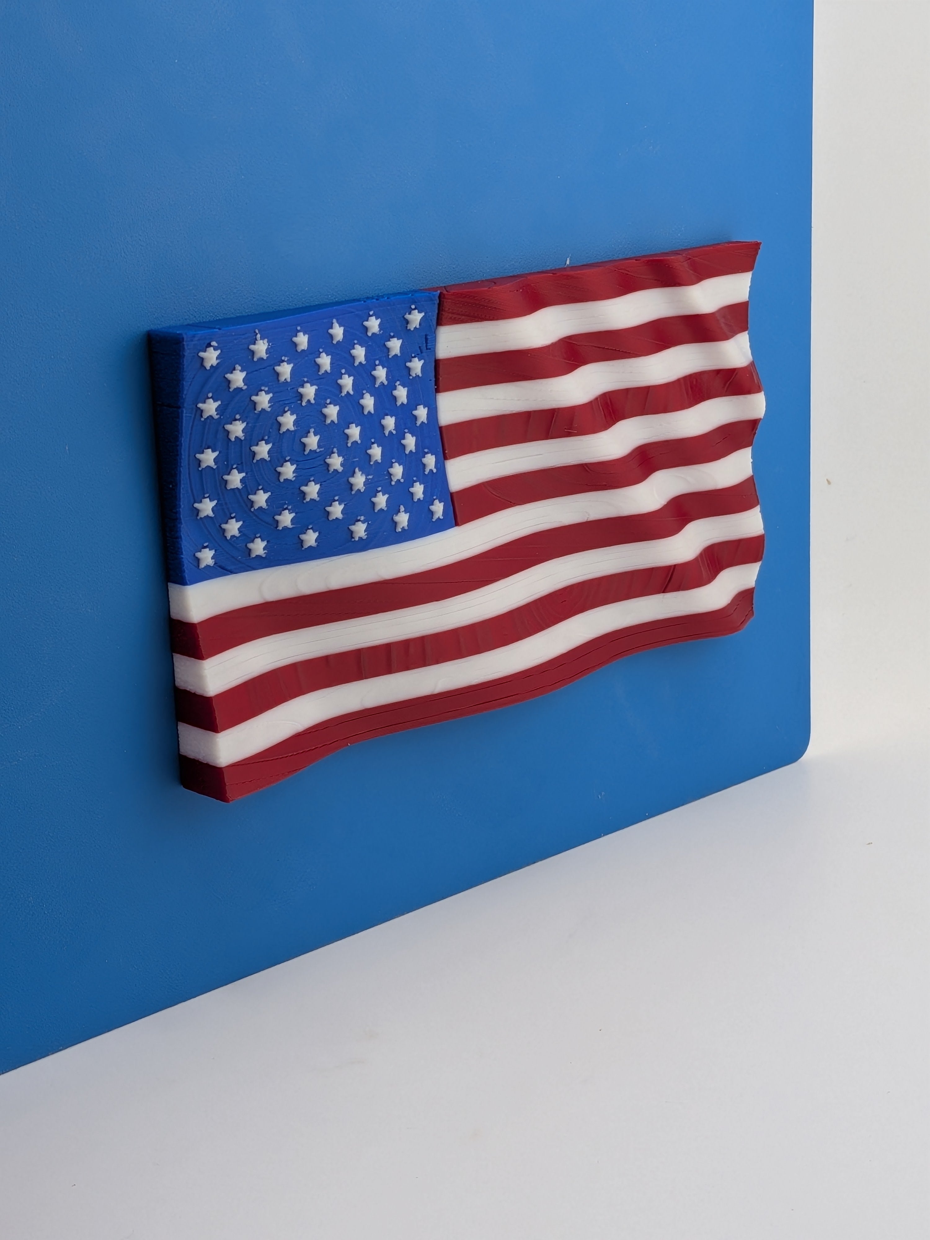 5.5 Inch American Waving Flag Commemorative Magnet with Embedded No Scratch Backing