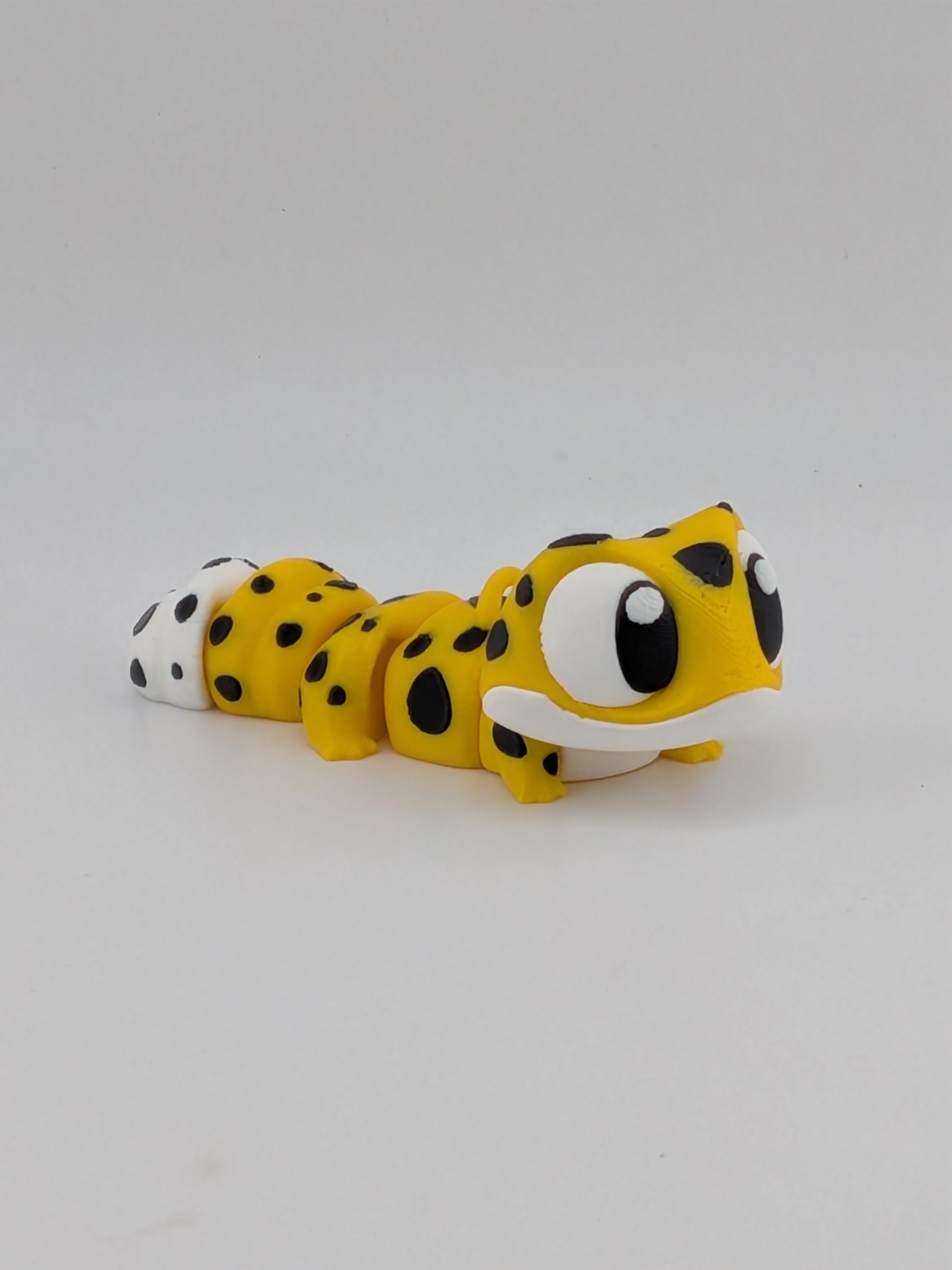 3.25 Inch Flexi Gecko Keychain Articulated Lizard Fidget Toy
