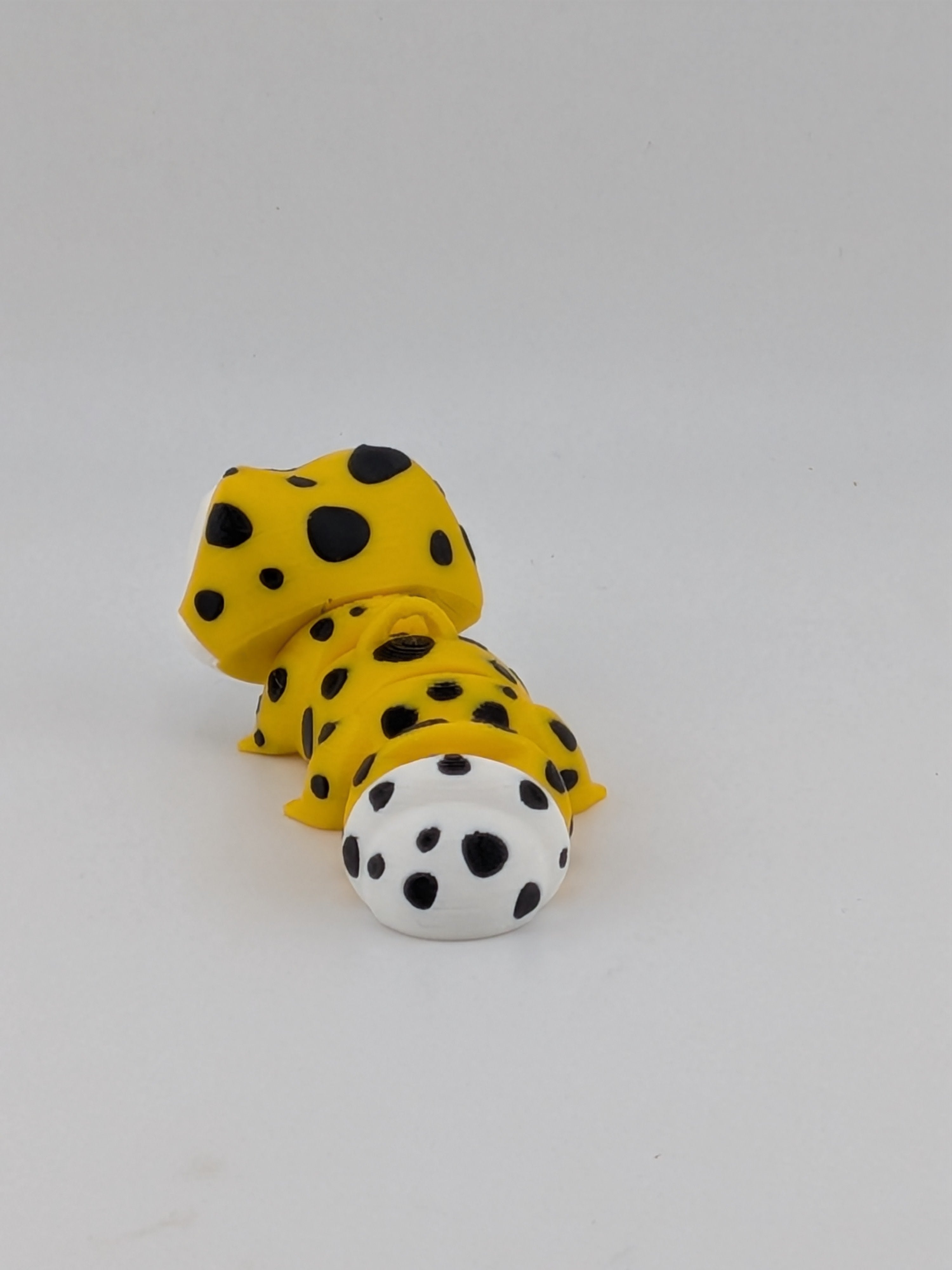 3.25 Inch Flexi Gecko Keychain Articulated Lizard Fidget Toy