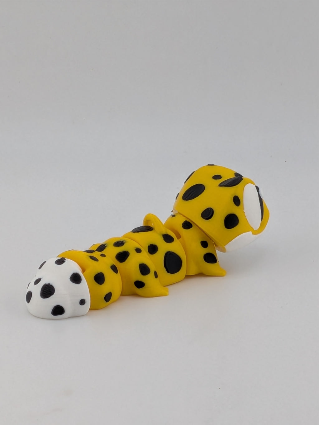 3.25 Inch Flexi Gecko Keychain Articulated Lizard Fidget Toy