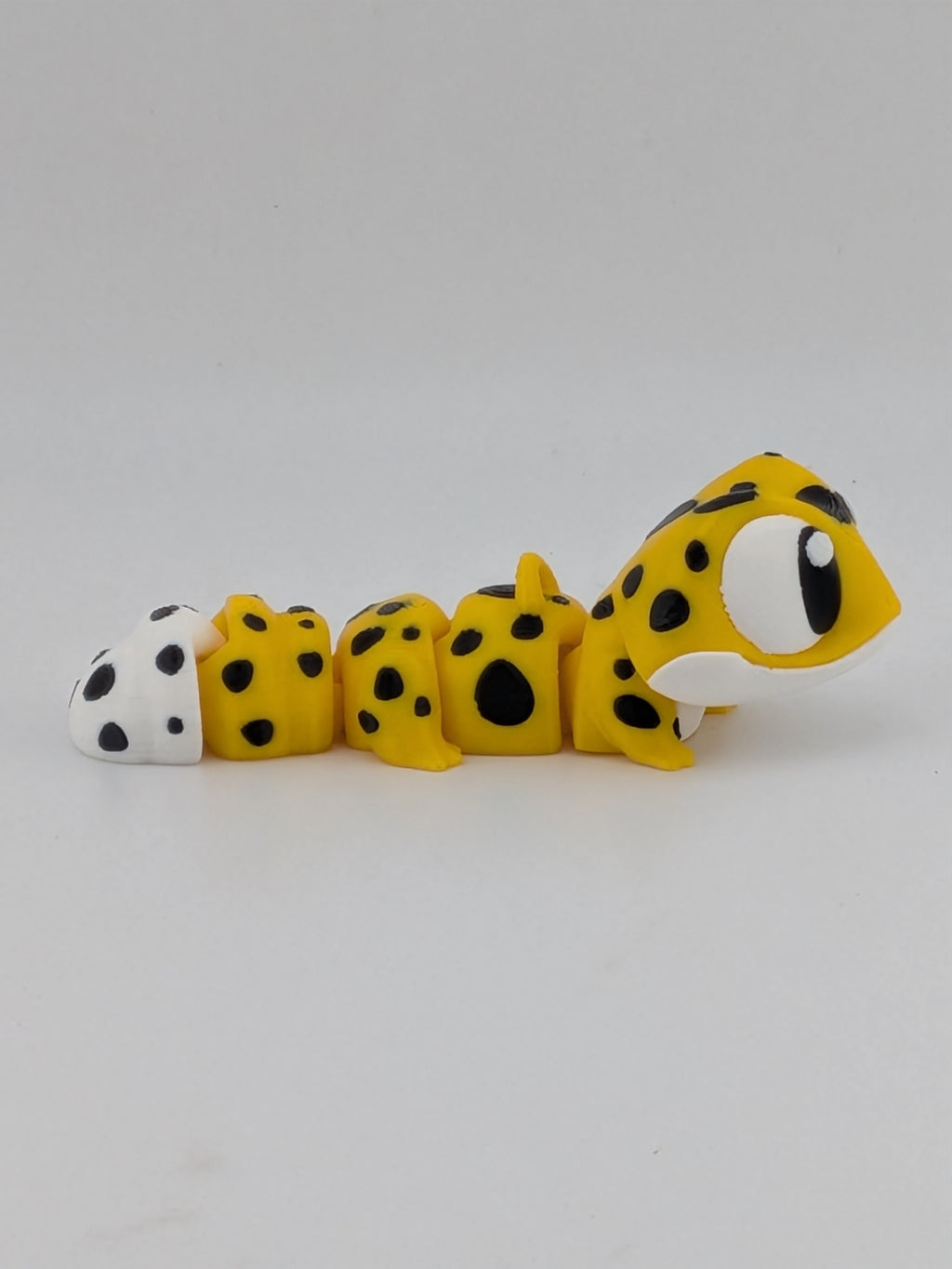 3.25 Inch Flexi Gecko Keychain Articulated Lizard Fidget Toy
