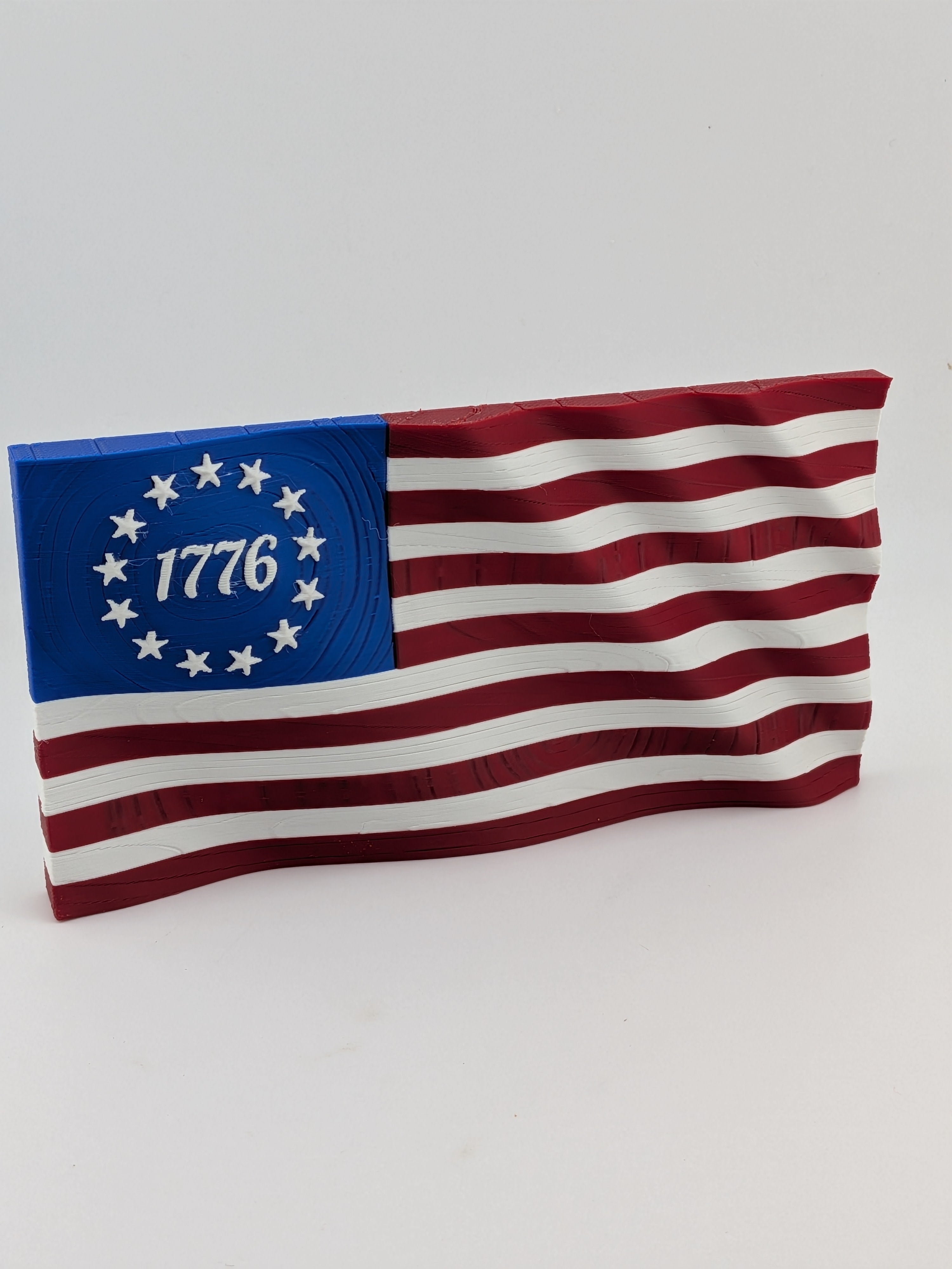 5.5 Inch American Waving Flag Commemorative Magnet with Embedded No Scratch Backing