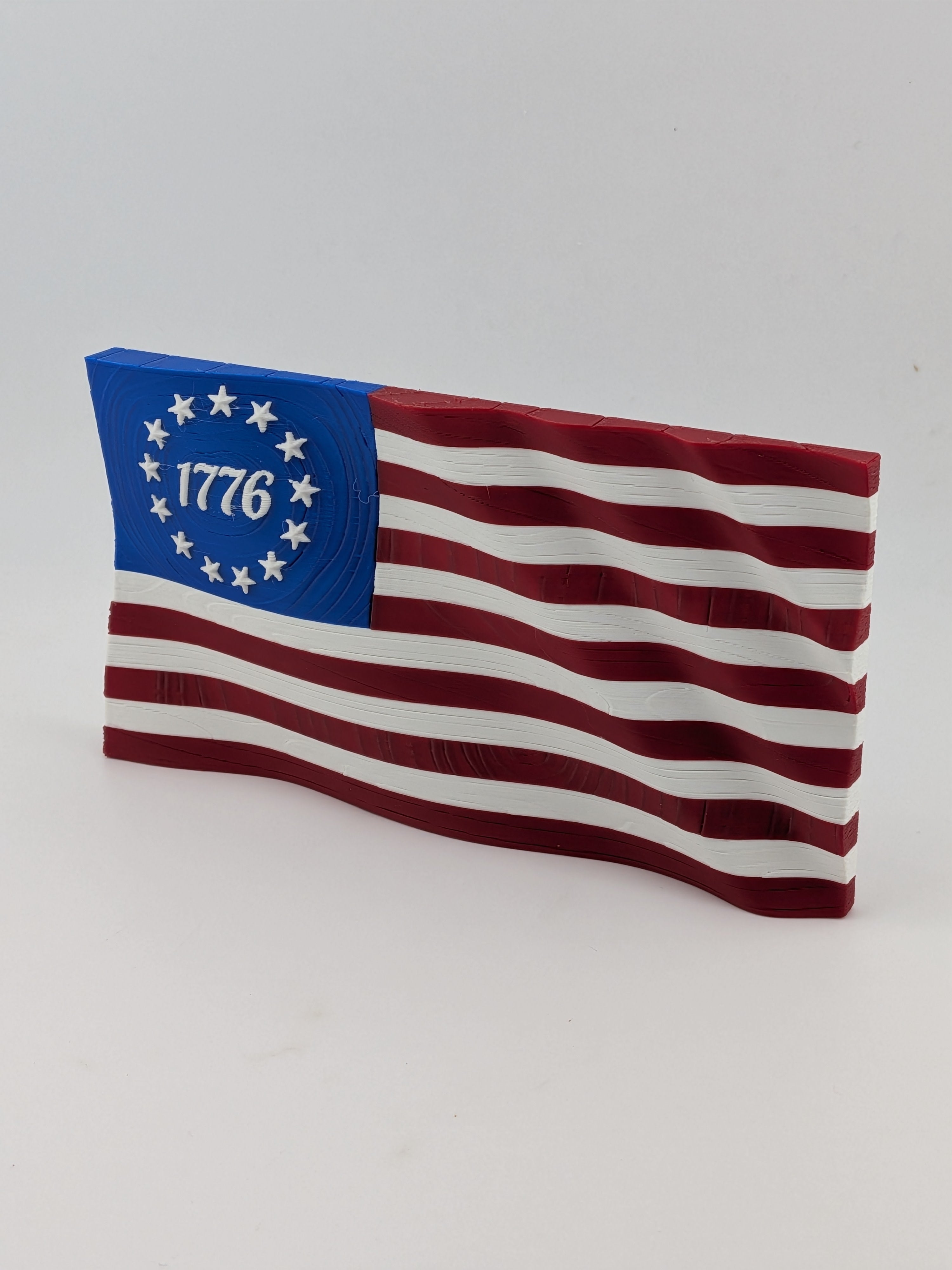 5.5 Inch American Waving Flag Commemorative Magnet with Embedded No Scratch Backing
