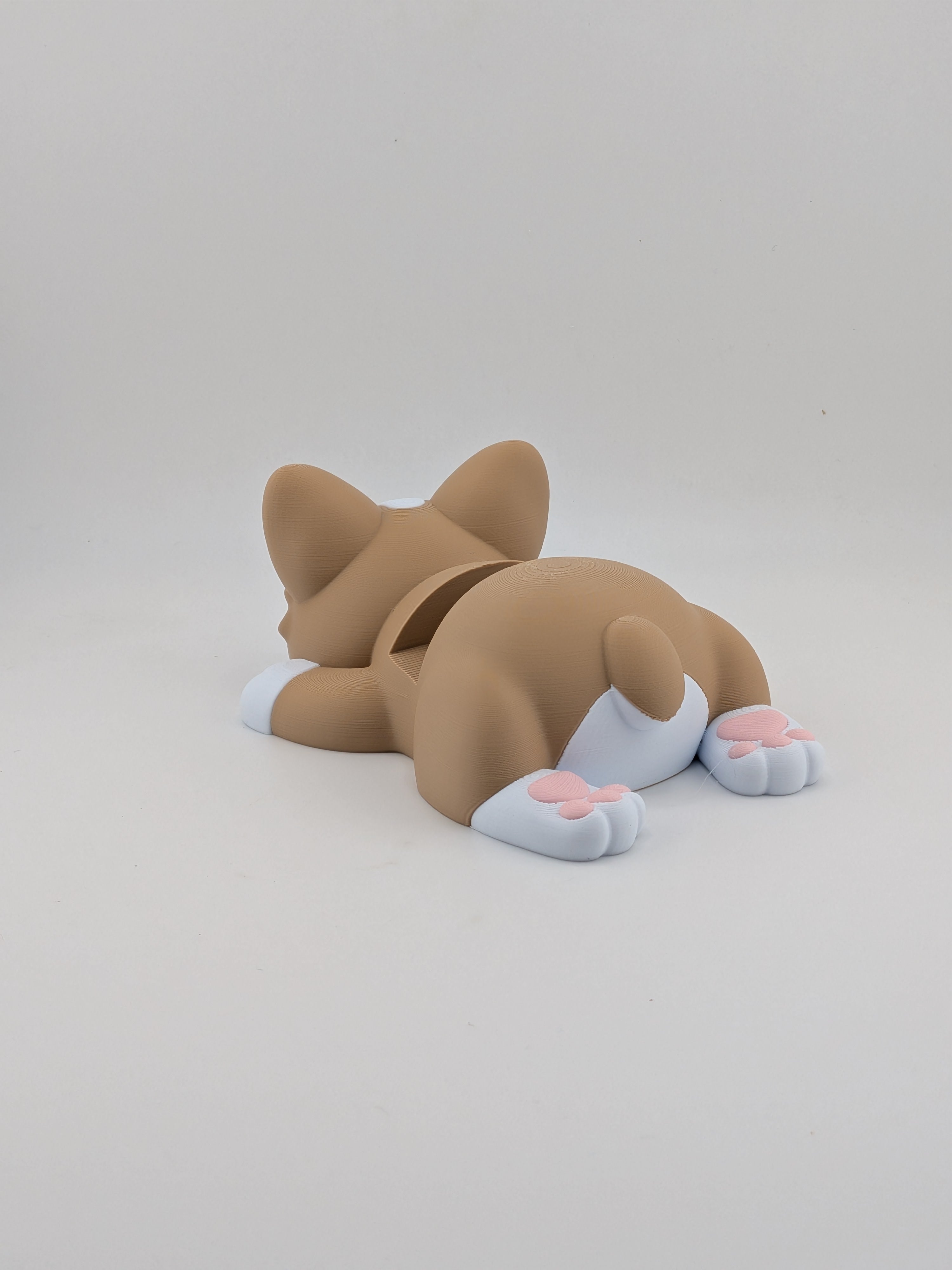 5.75 Inch Corgi Phone Holder 3D Printed Desk Pet Smartphone Stand