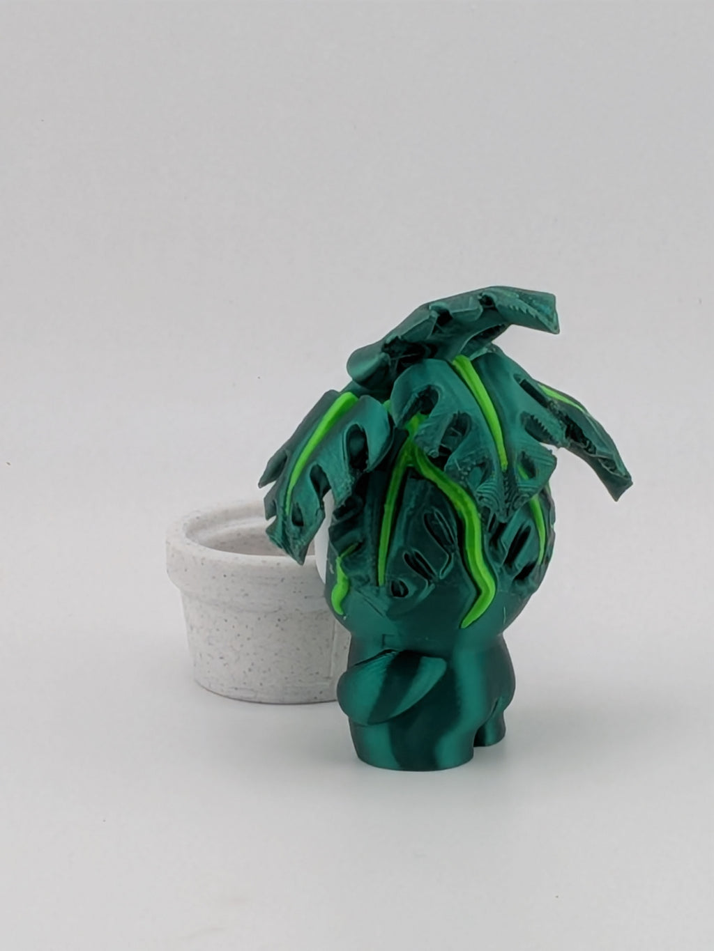 🌿✨ Monstera Plant Blob! 🪴 2.5" Leafy Fidget & Desk Pet Figurine 💎🍃