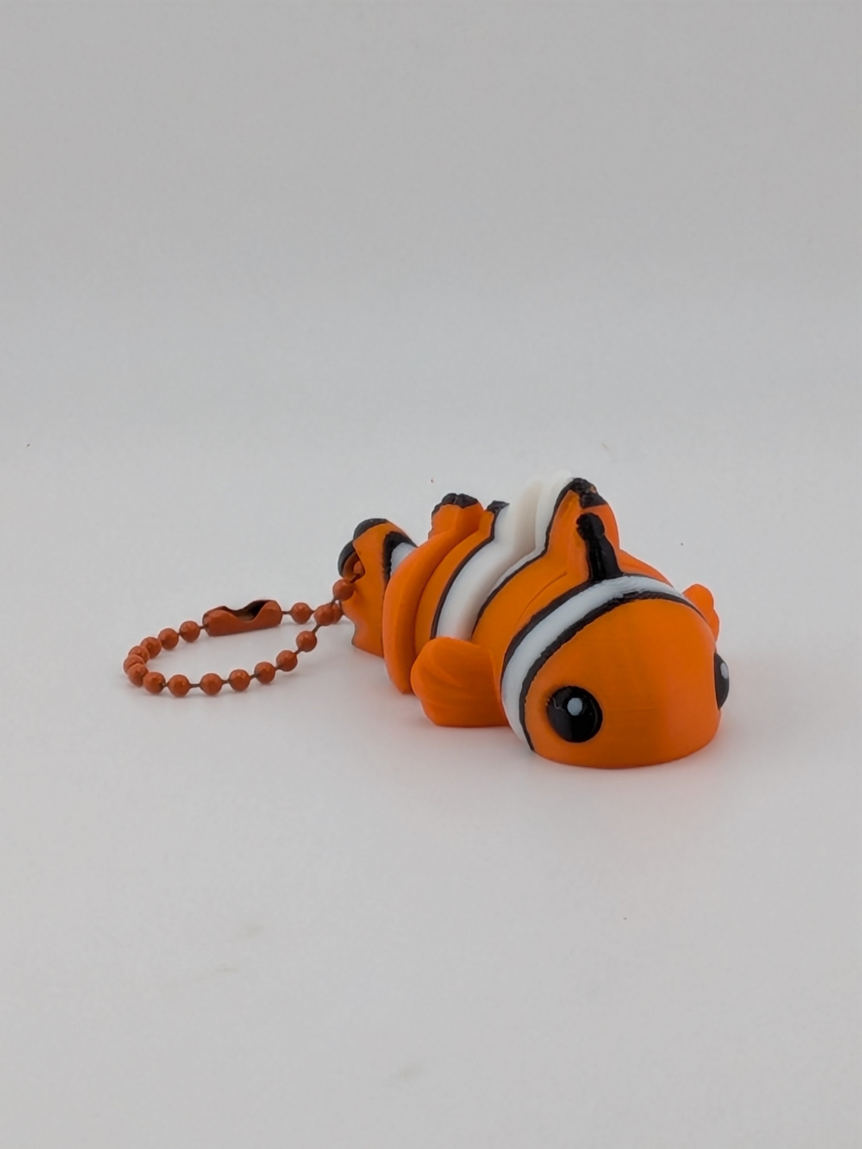 2.25 Inch Clownfish Articulated Flexi Keychain Cute Ocean Fidget Buddy